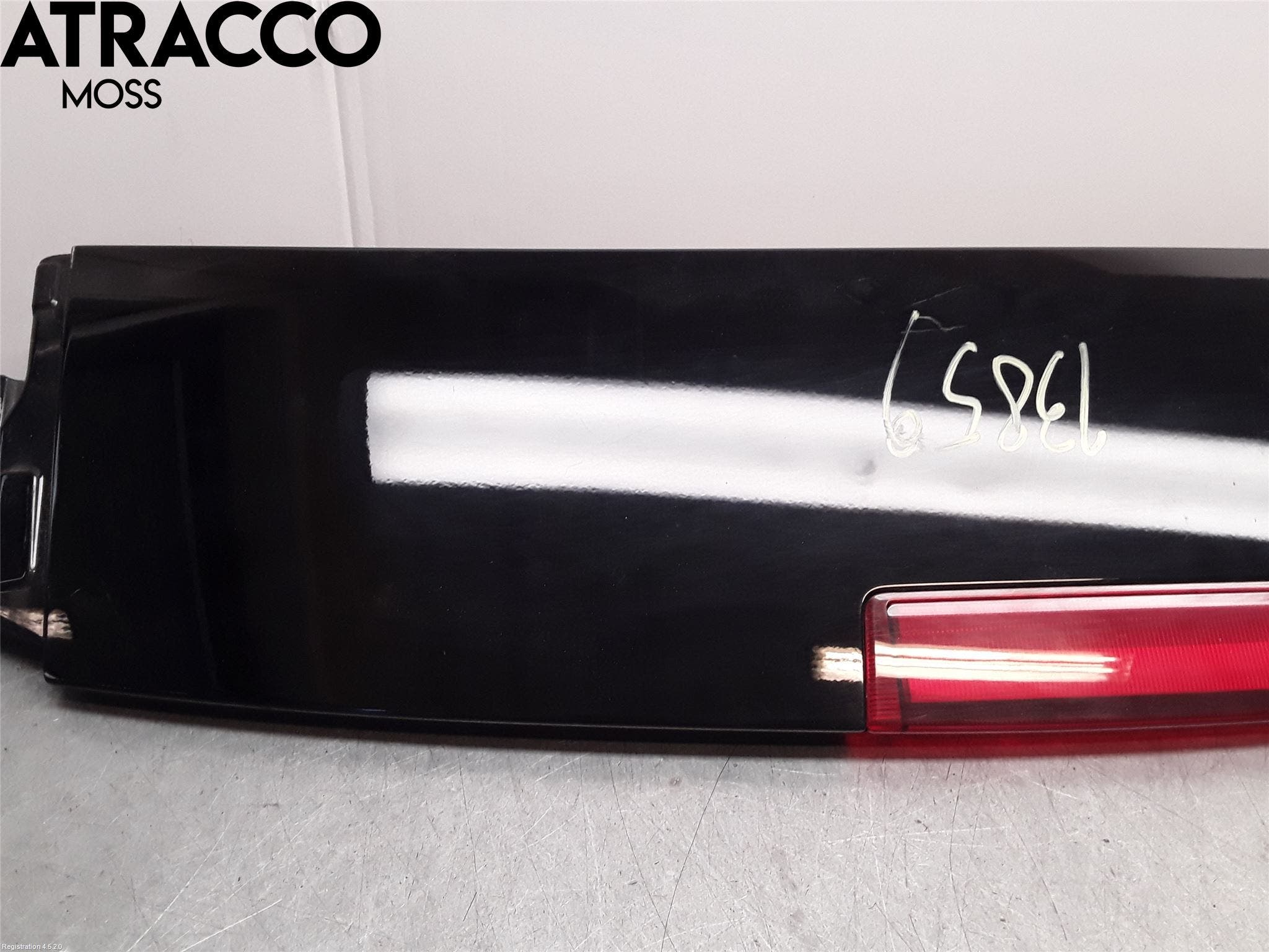 Nissan LEAF 18- Spoiler Bakluke