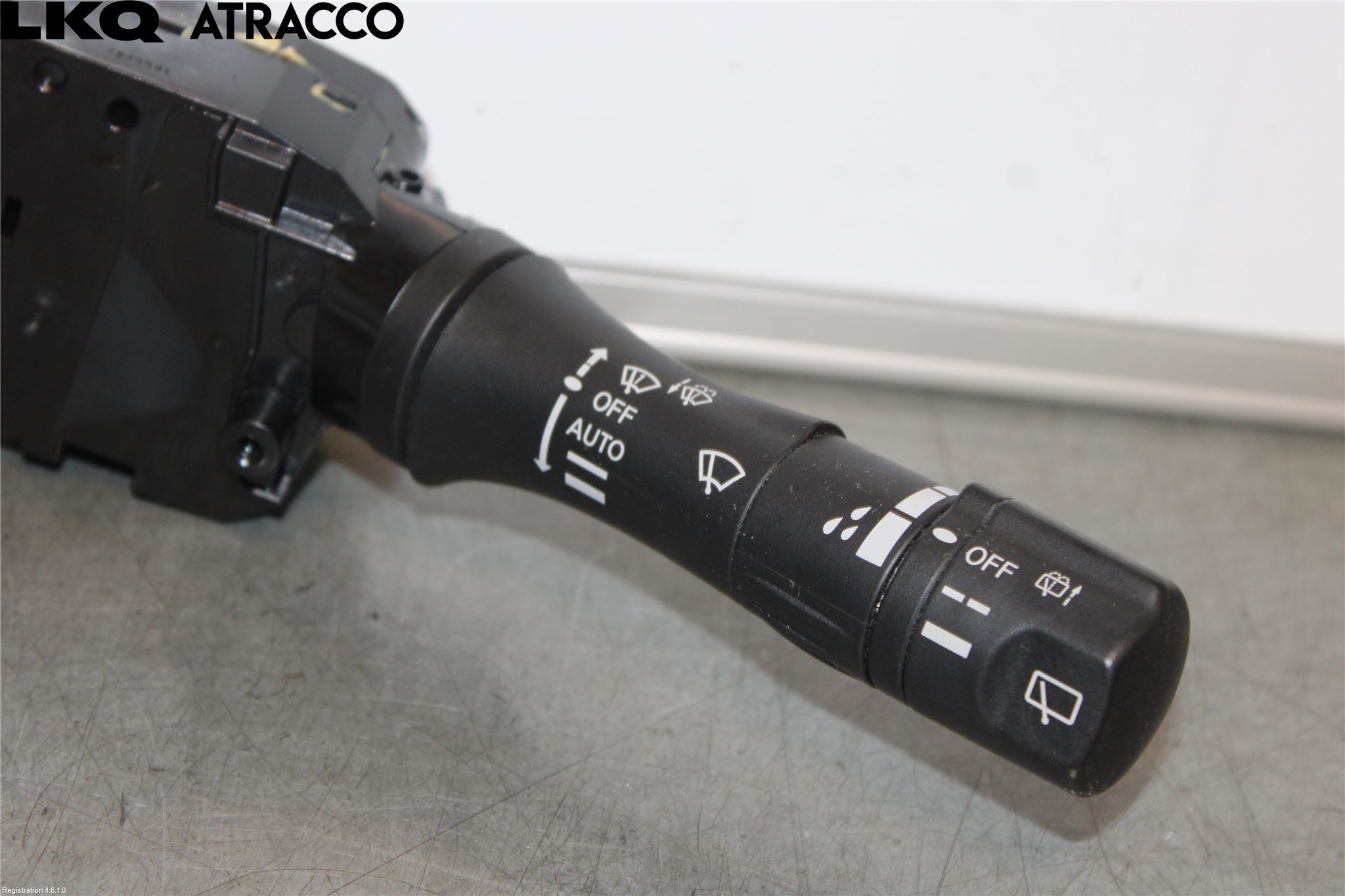 Nissan LEAF 18- Bryter Ratt Kombi H Og V