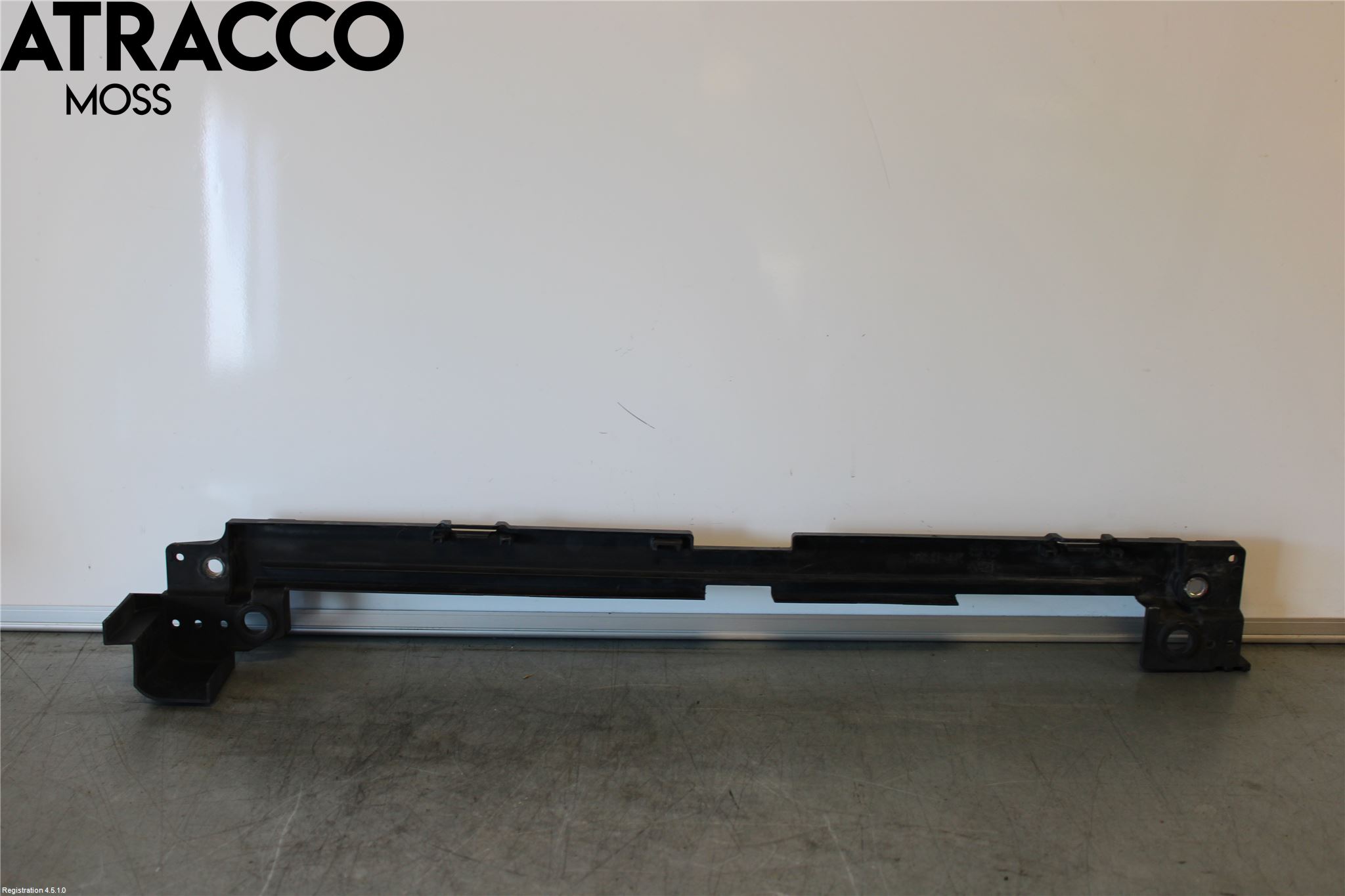 Toyota YARIS XP130 15-20 Radiator Feste - Ramme - Bjelk