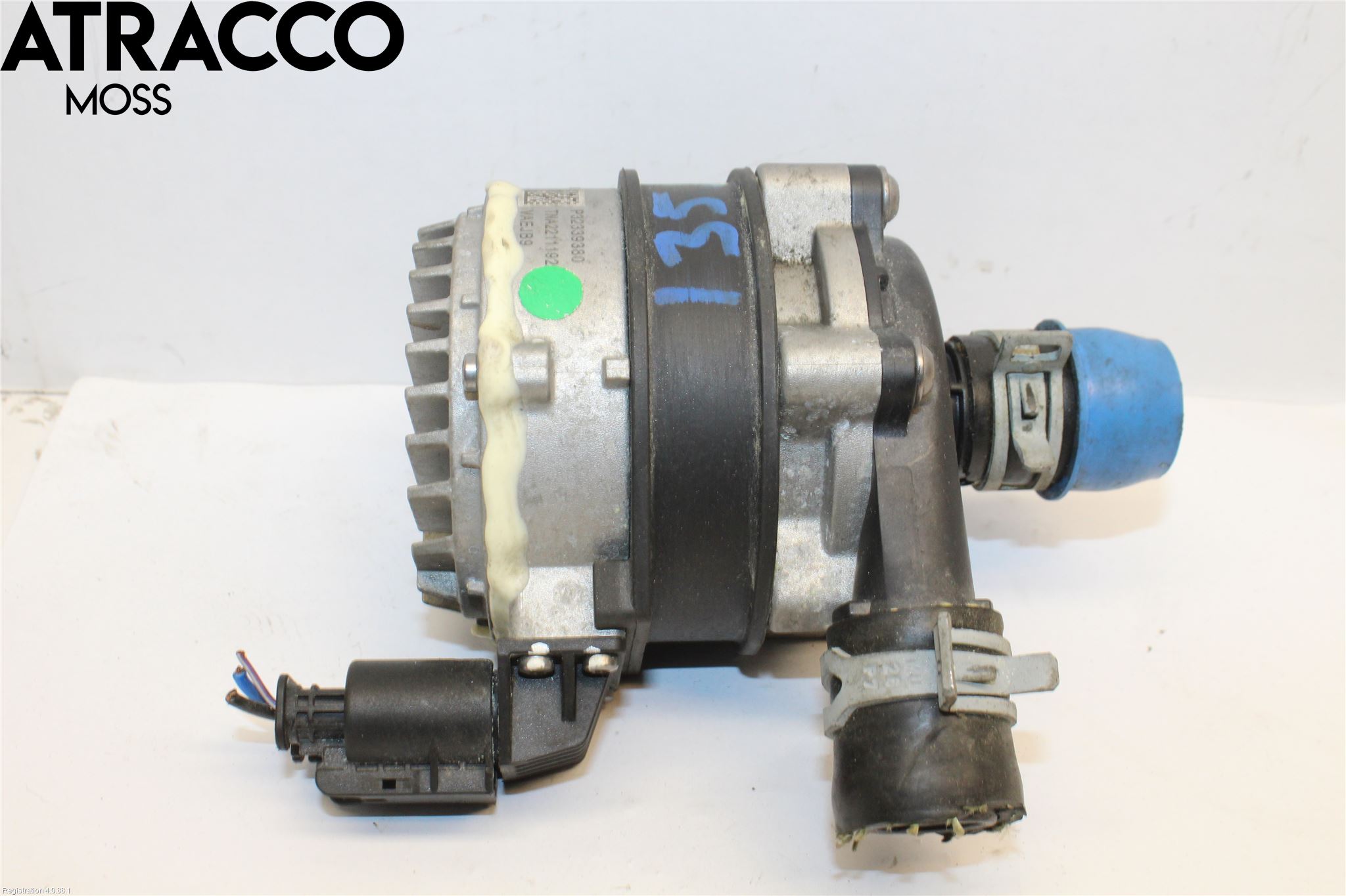 Volvo XC40/RECHARGE 18- Vannpumpe