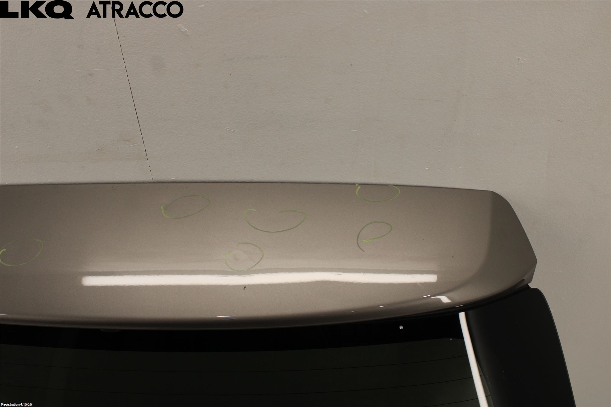 Toyota AURIS 13-19 Bakluke Koffertlokk