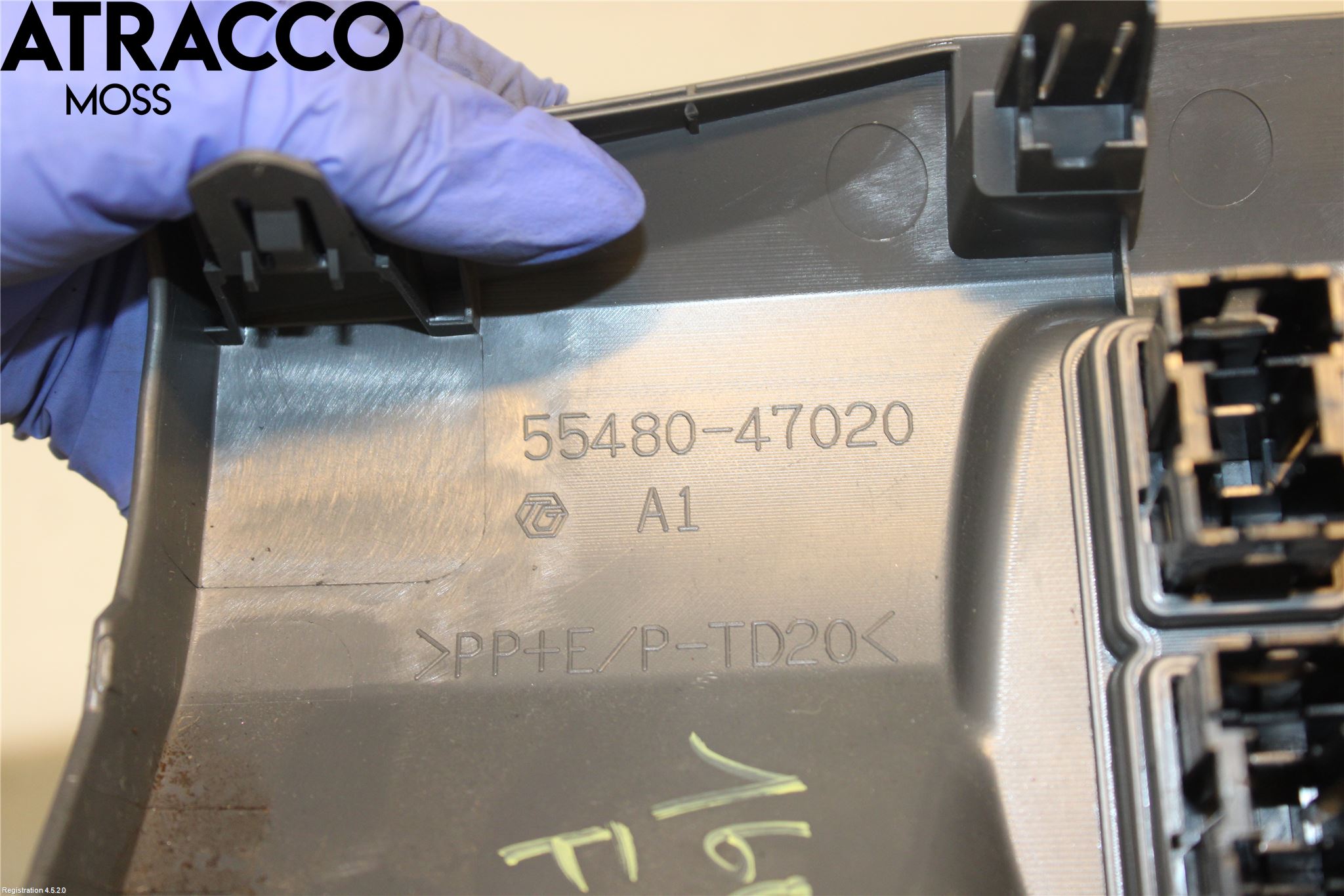 Toyota PRIUS ZVW30 09-20 Bryter Speil