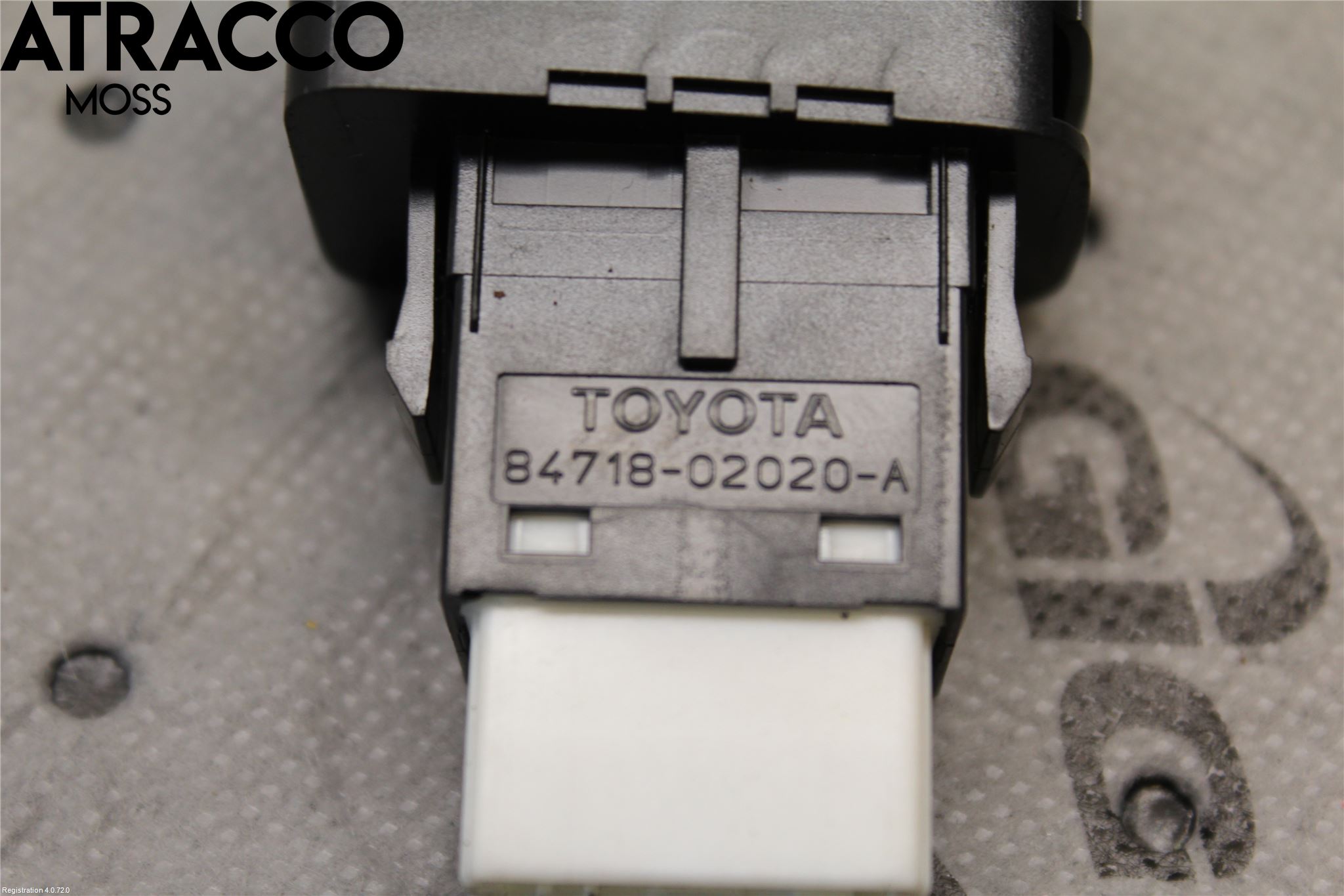 Toyota AURIS 13-19 Bryter Parkeringsbrems