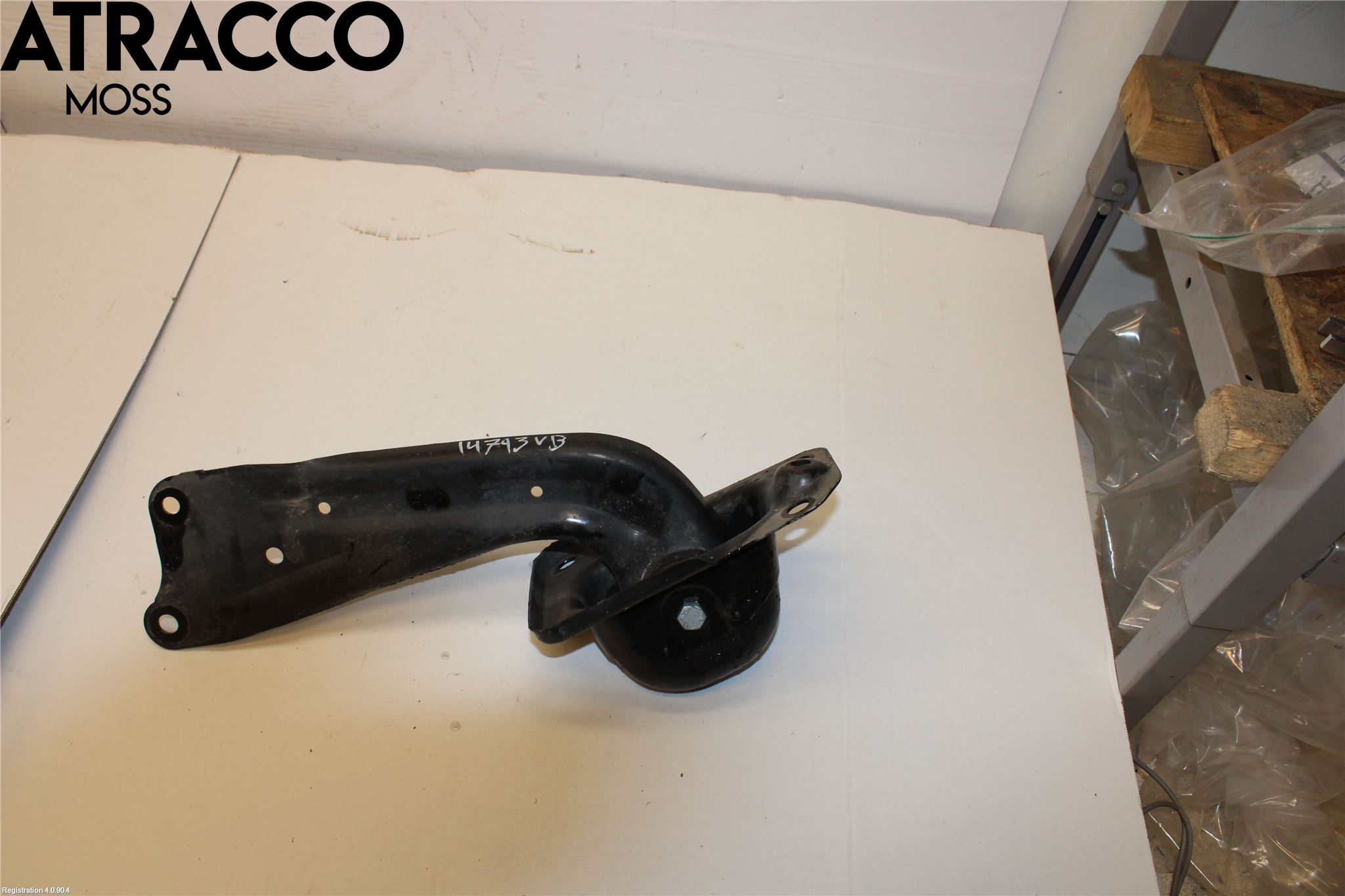 Volkswagen VW TOURAN 16- Bærearm Bak Venstre