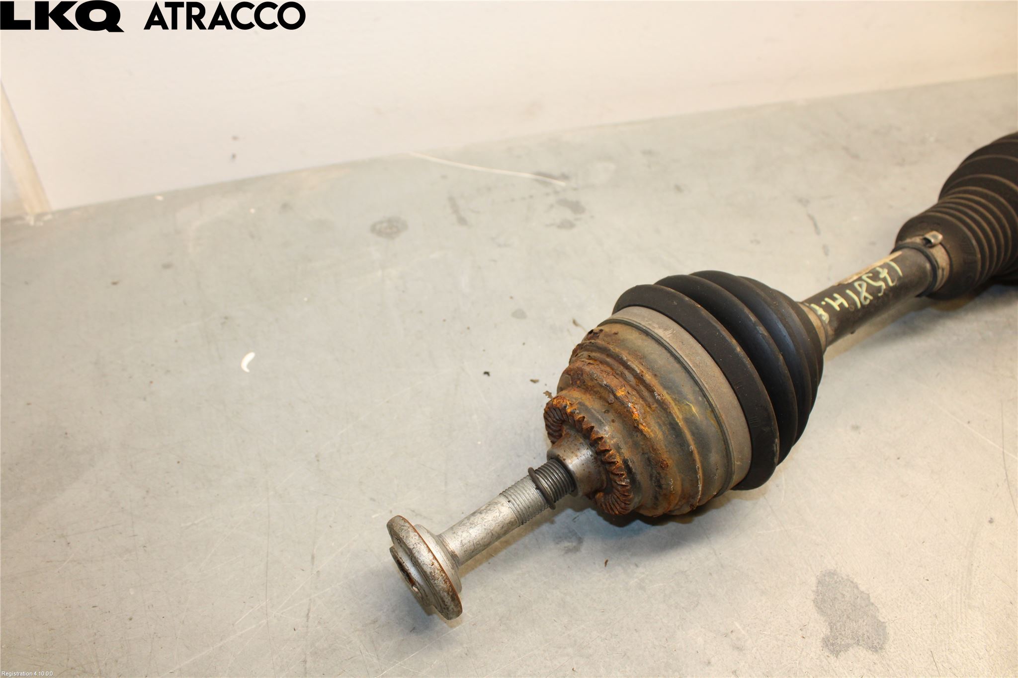 BMW X1 E84 10-15 Drivaksel Foran Kompl Høyre