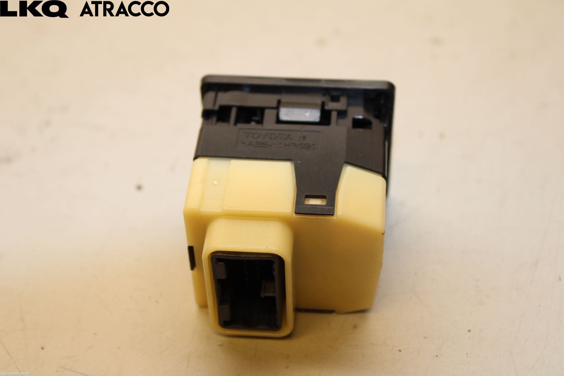 Toyota AURIS 13-19 Bryter Speil