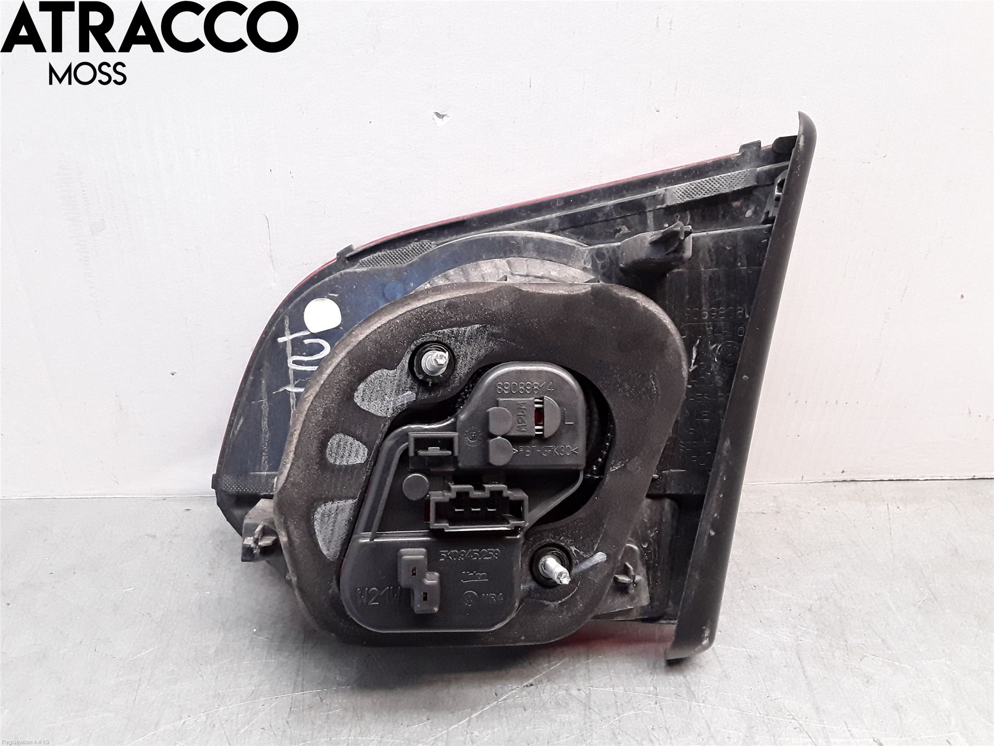 Volkswagen VW GOLF VI 09-13 Baklykt Venstre  På Luke(Indre