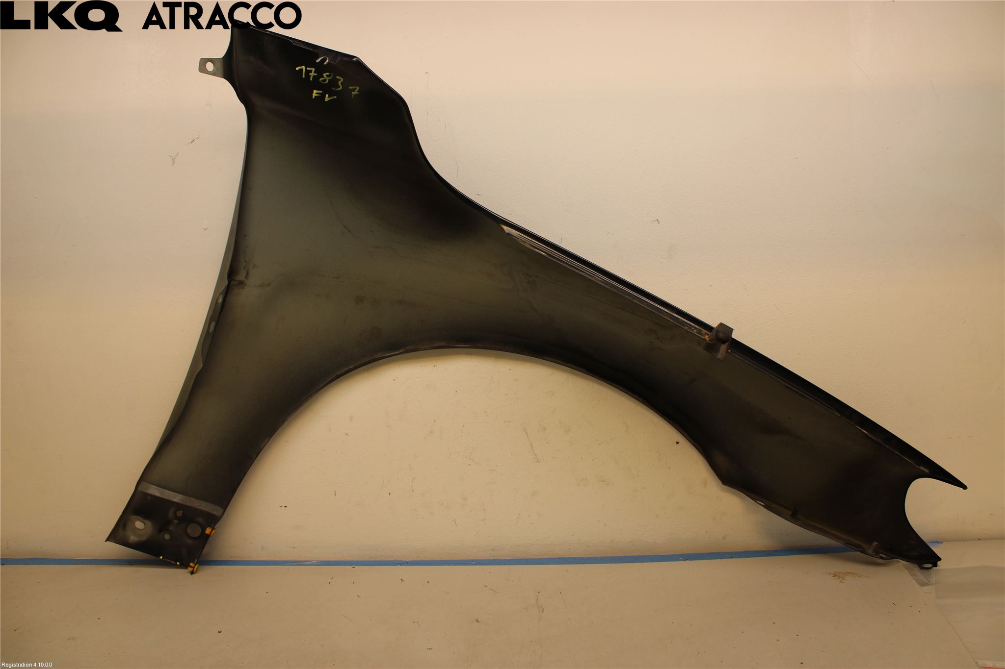 Volvo V70 08-13 Skjerm Foran Venstre