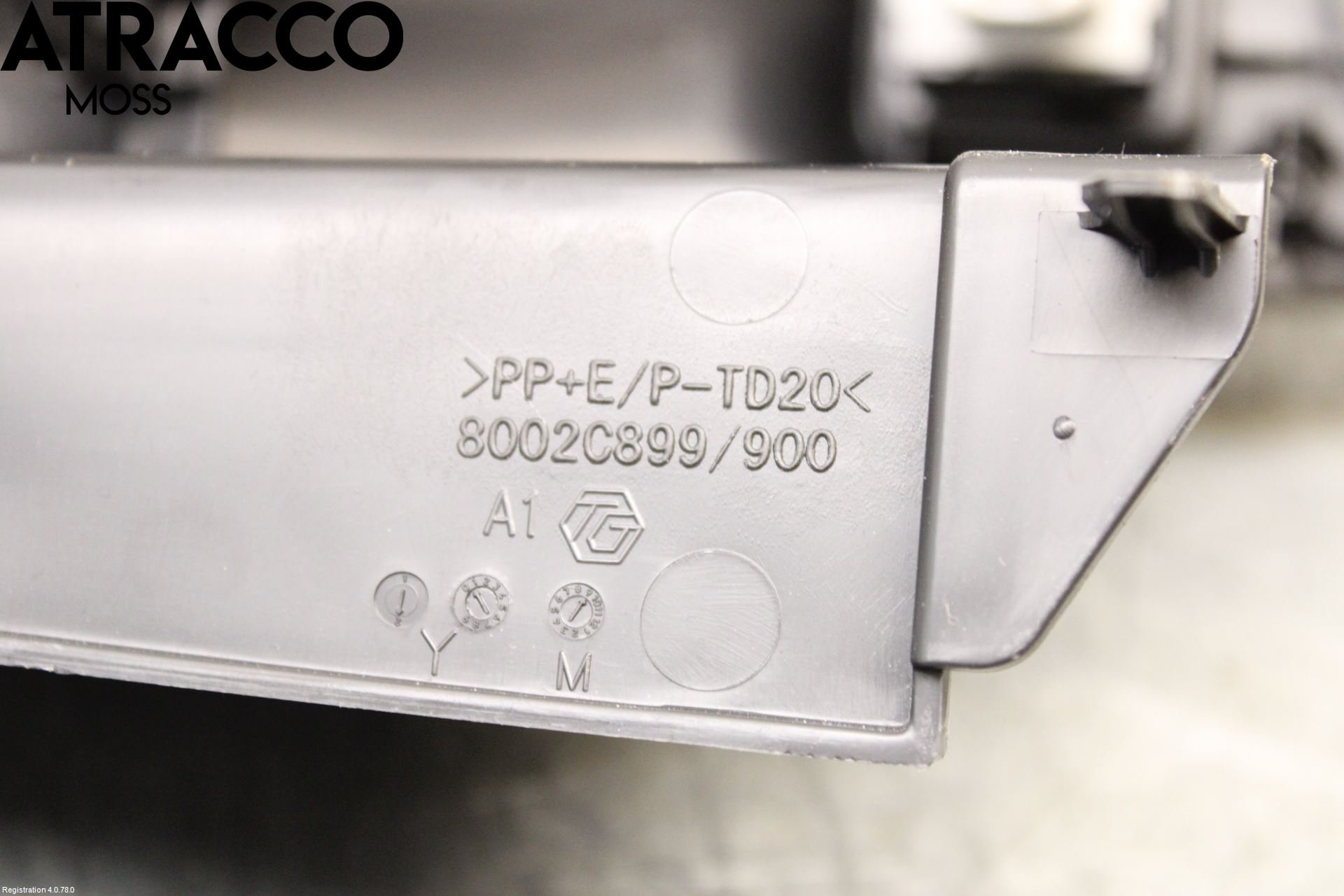 Mitsubishi OUTLANDER 13-21 Innr Øvrig