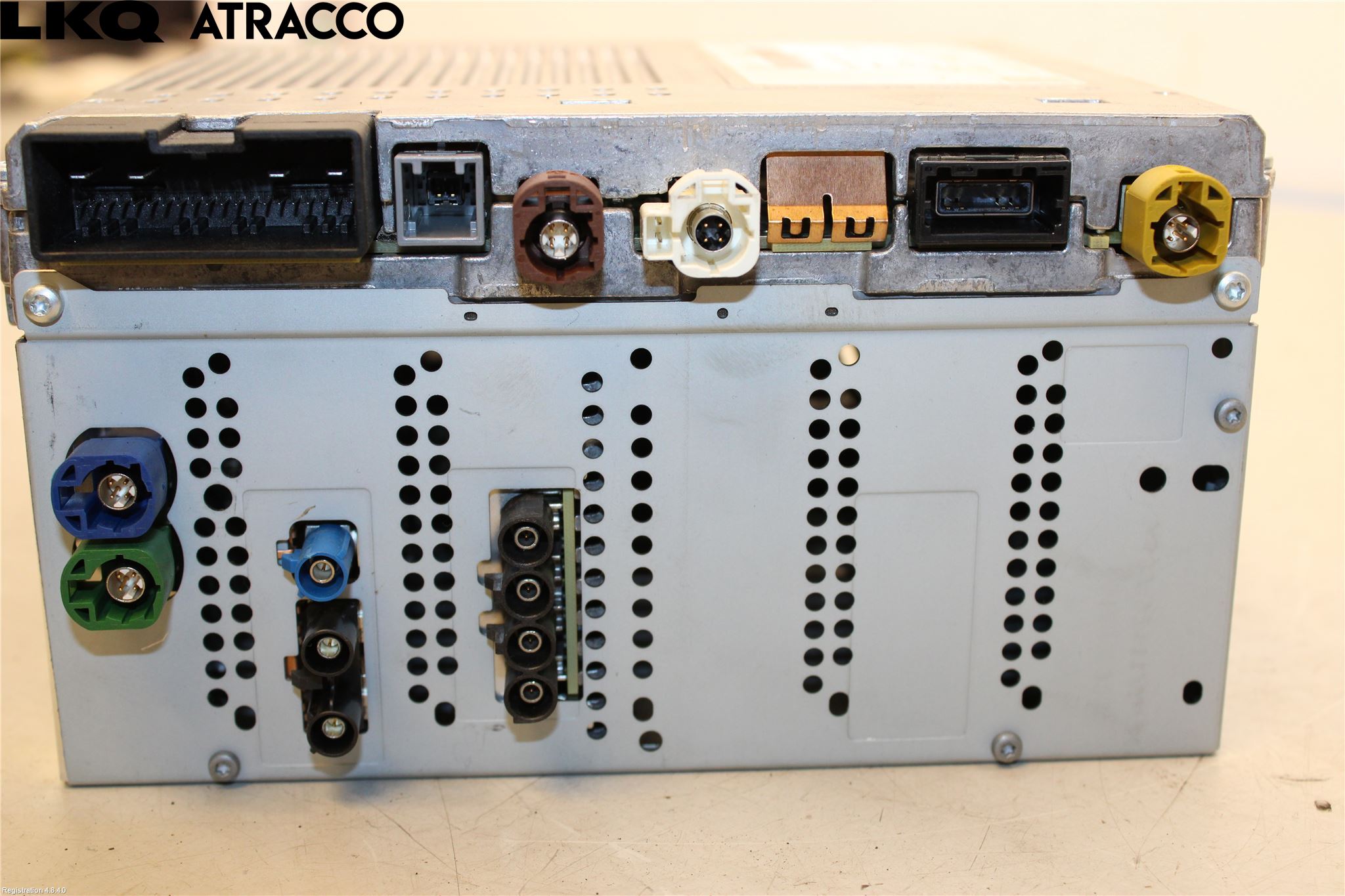 Jaguar I-PACE 18- Stereo Radio