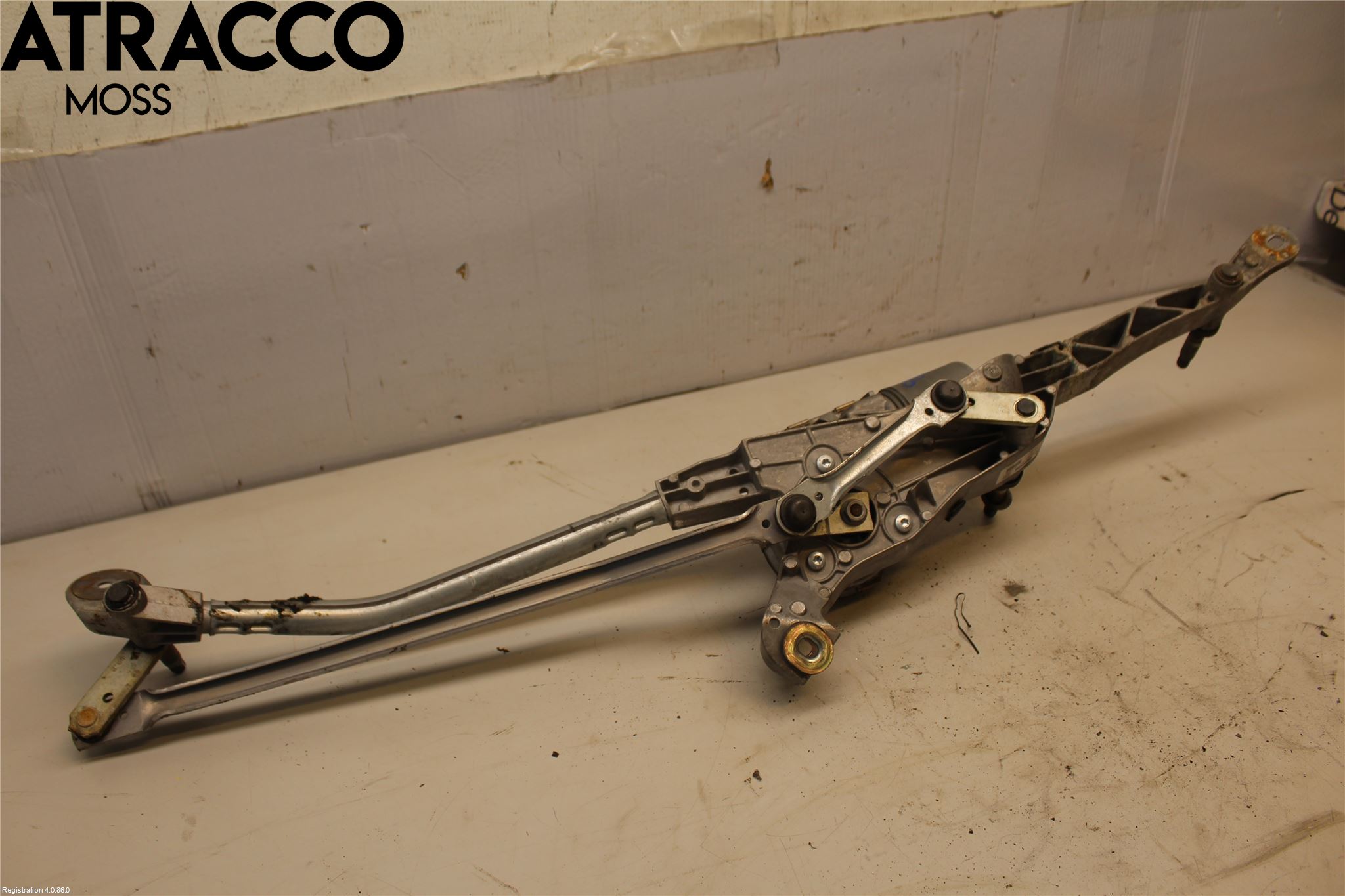 Mercedes-Benz MB E-KLASS (W212) 09-16 Viskermotor Frontrute