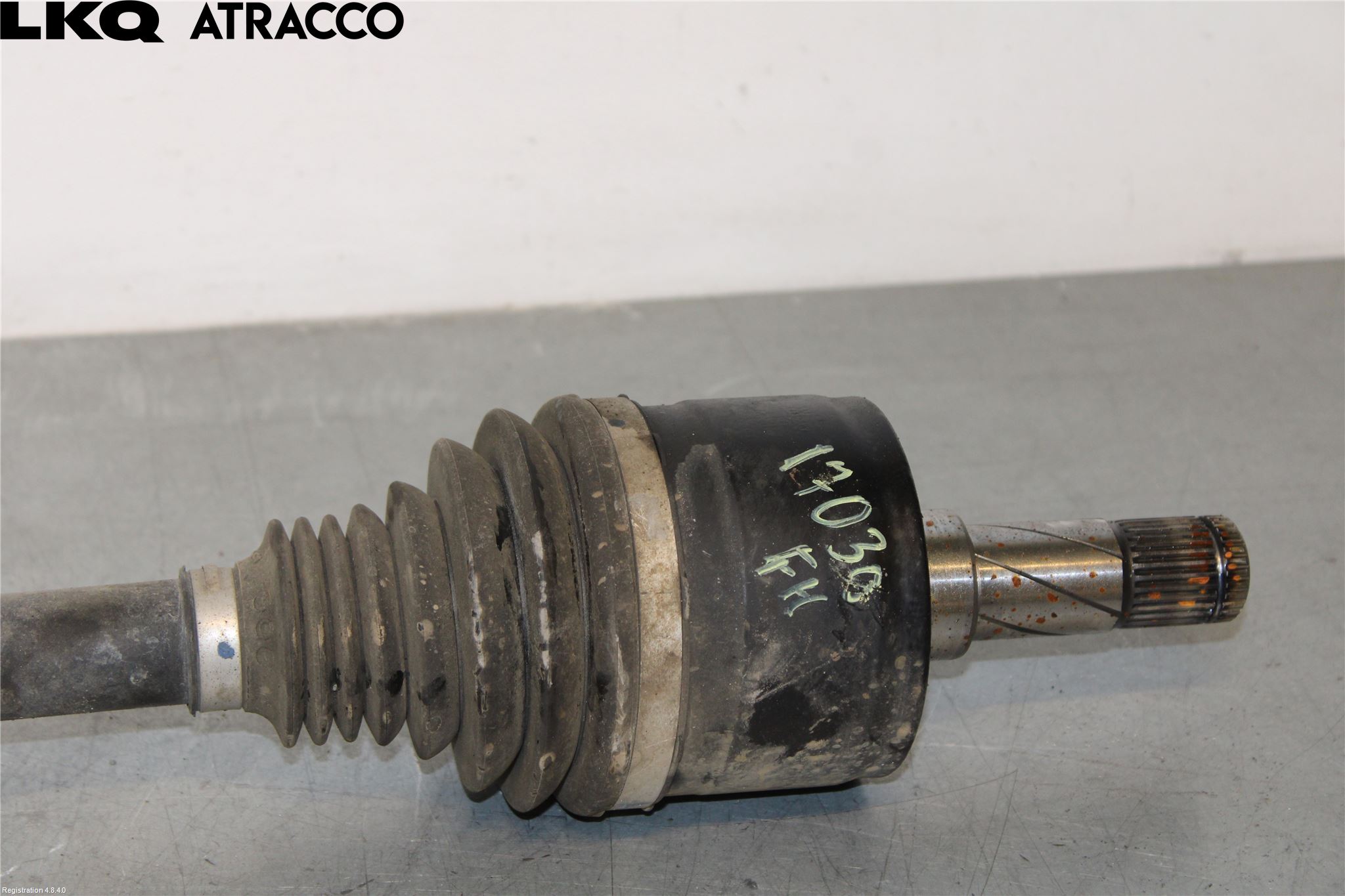 Jaguar I-PACE 18- Drivaksel Foran Kompl Høyre