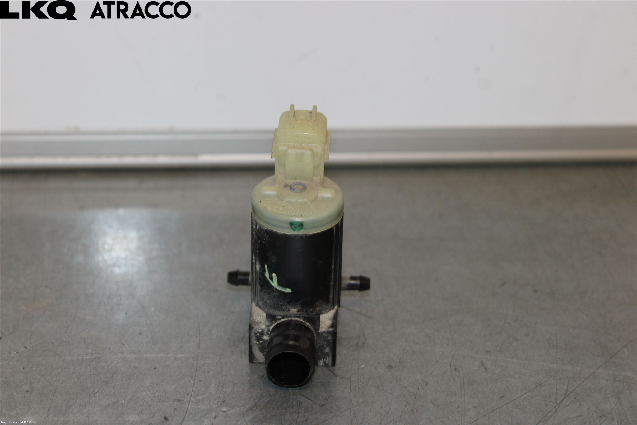 Nissan LEAF 18- Spylerpumpe Frontrute