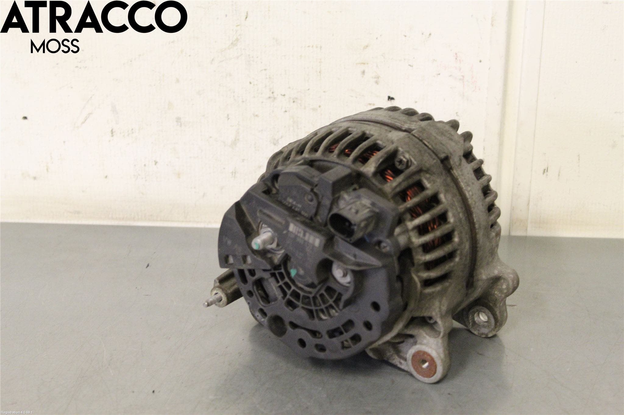 Volkswagen VW GOLF VI 09-13 Dynamo