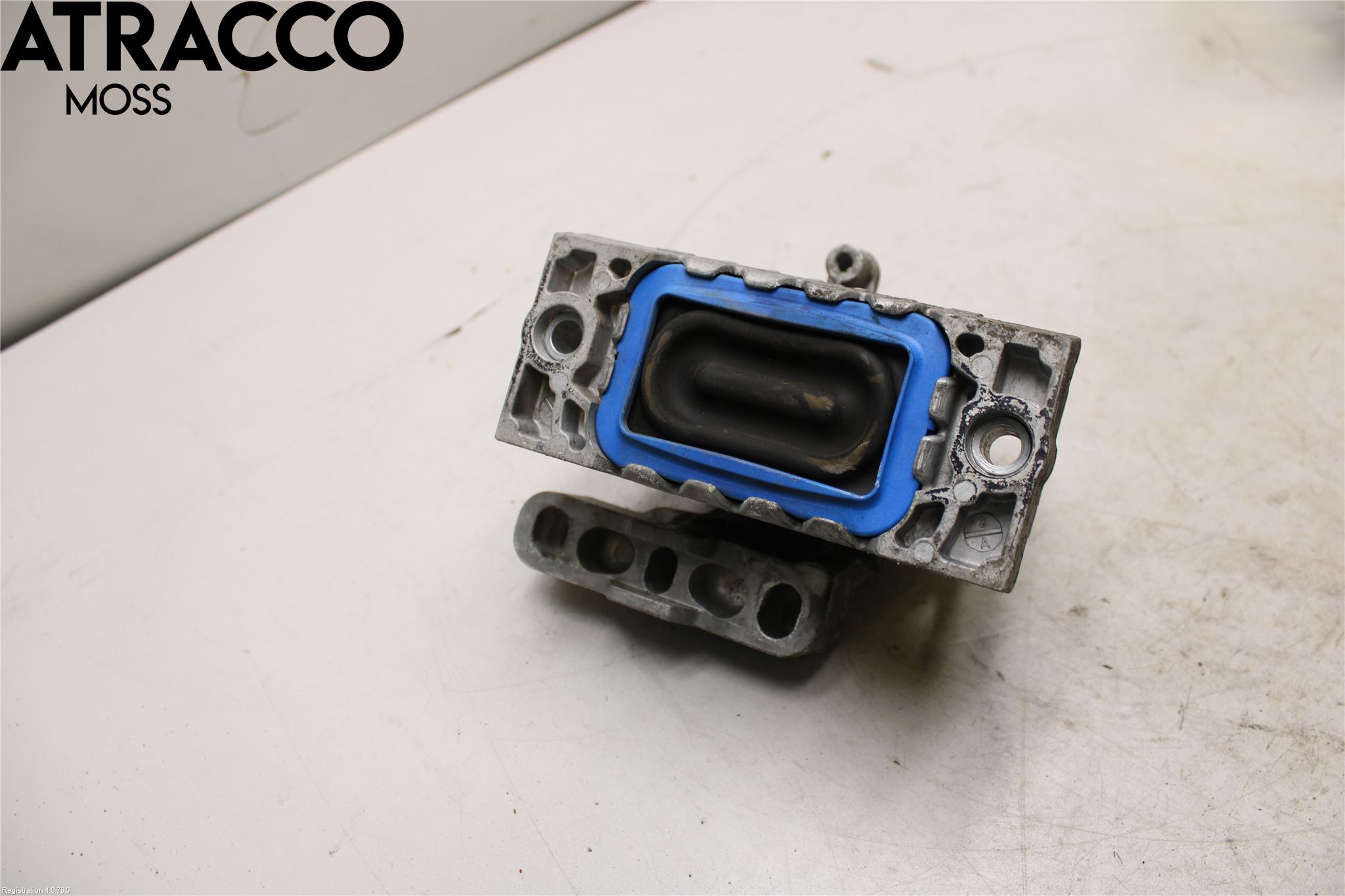 Volkswagen VW PASSAT CC 08-16 Motor Feste Gummi