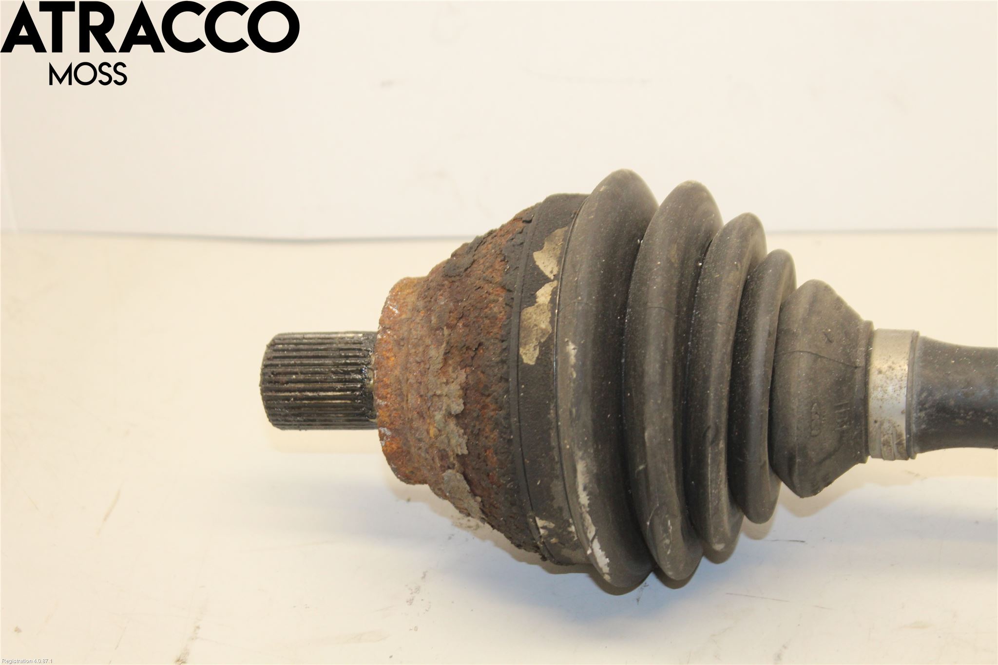 Skoda YETI Drivaksel Foran Kompl Venstre