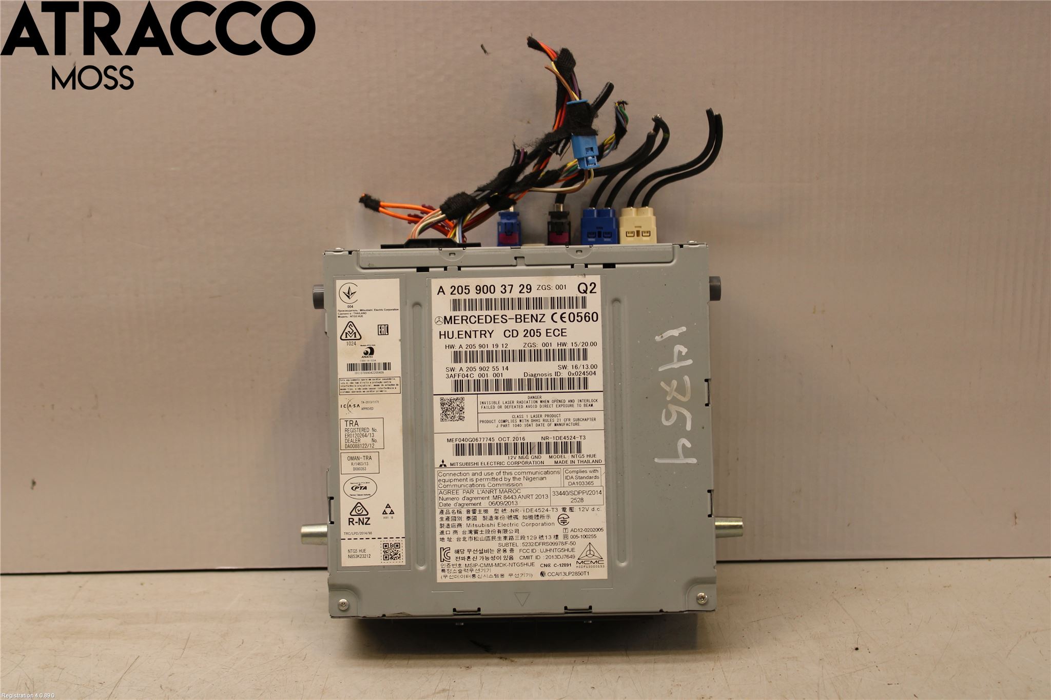 Mercedes-Benz MB C-KLASS (W205) 14-21 Stereo Radio Med Cd