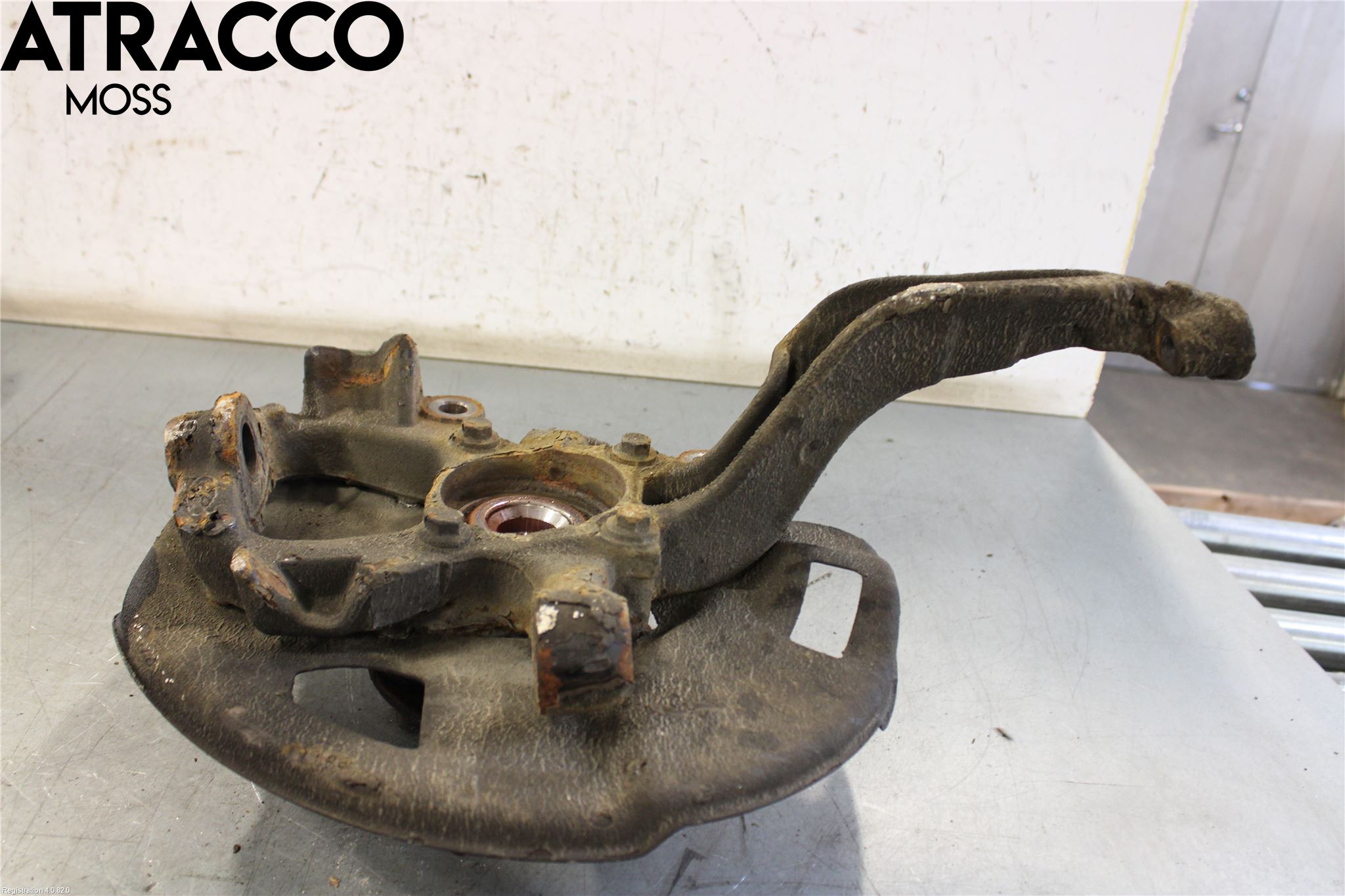 Landrover LAND ROVER DISCOVERY 4 10-16 Spindel Vf