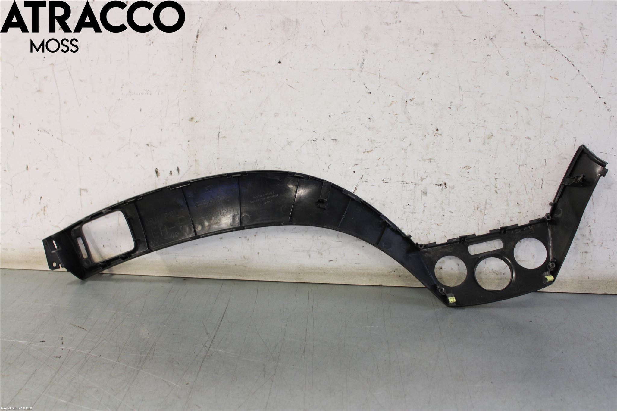 Subaru FORESTER SH  08-13 Innr Dashbord Sparkeplate