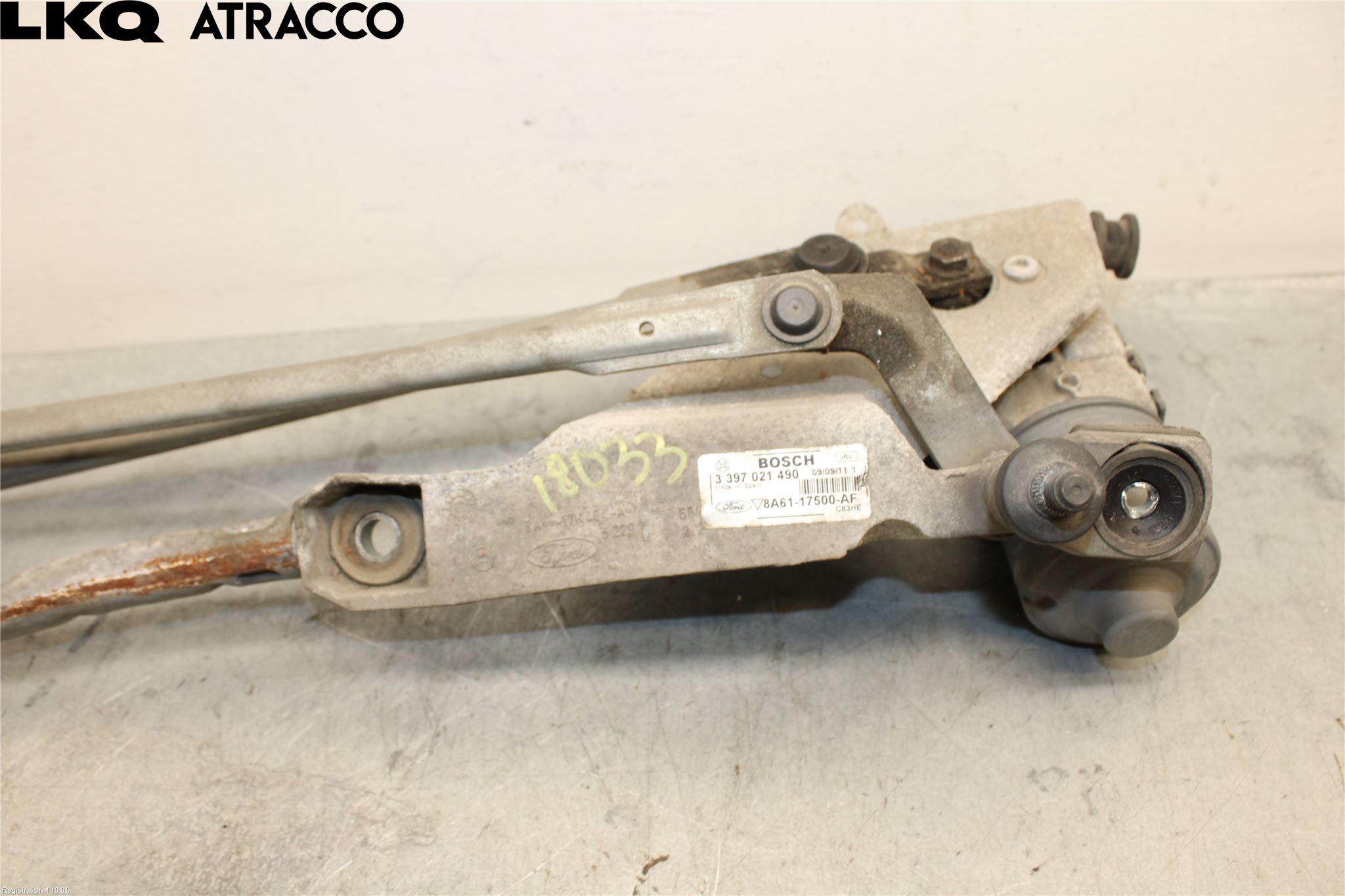 Ford FIESTA 09-12 Frontlykt Viskermotor