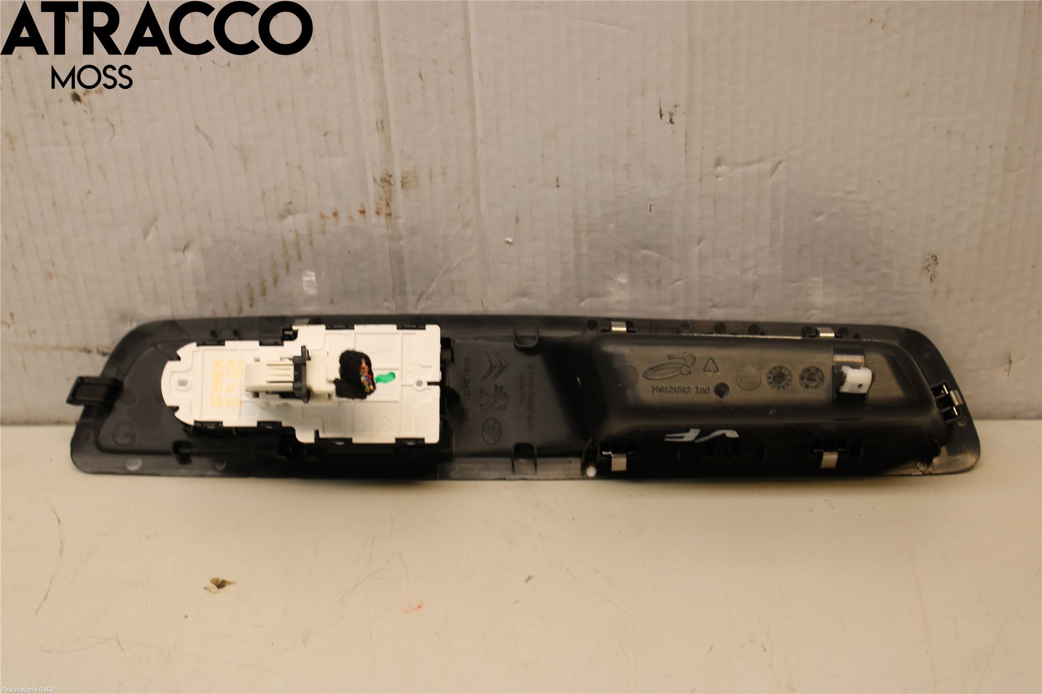 Opel VIVARO 20- Bryter Vindusheis