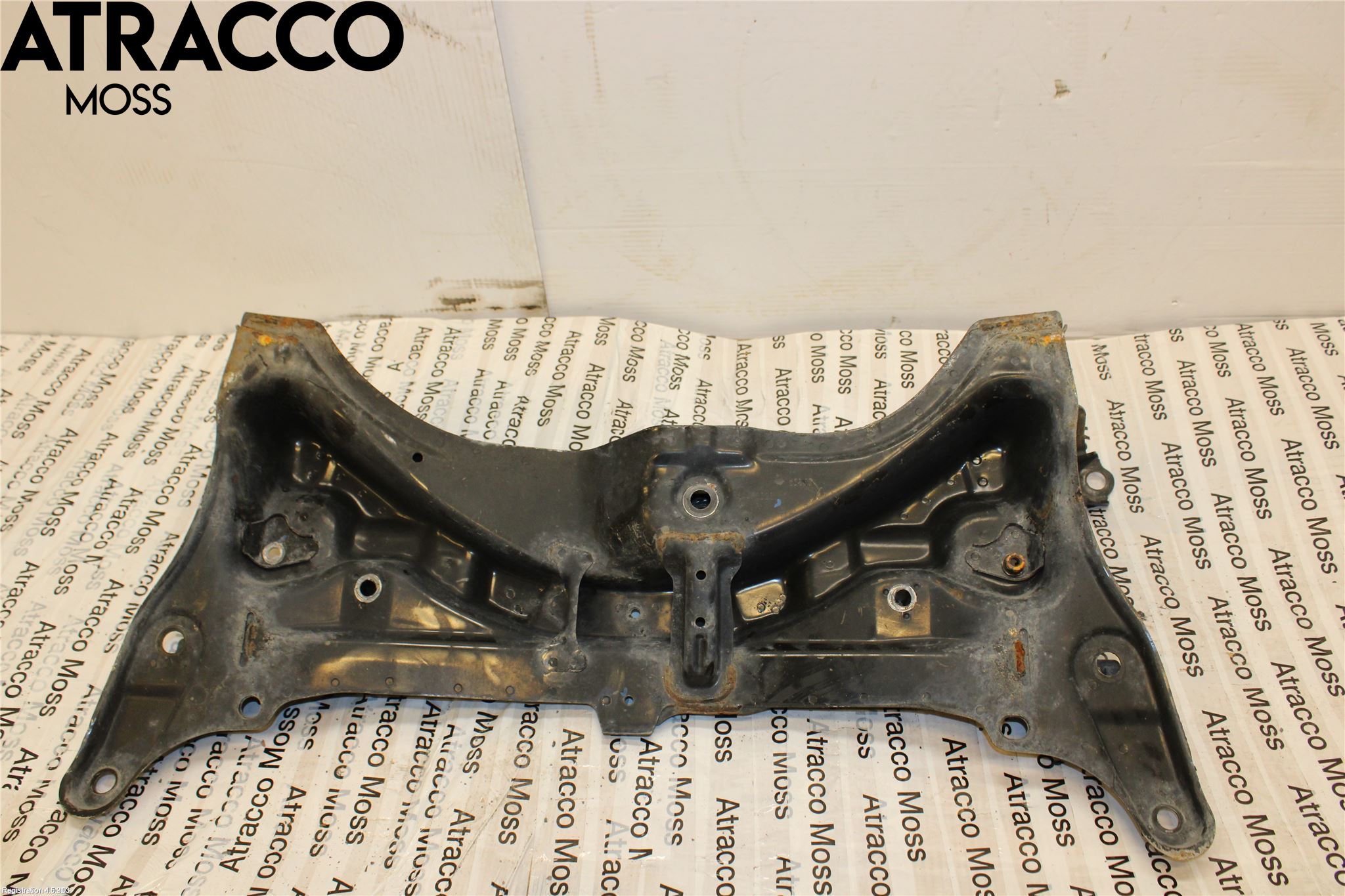 Toyota AYGO 15-21 Forstillingsbjelke(Tvergående)