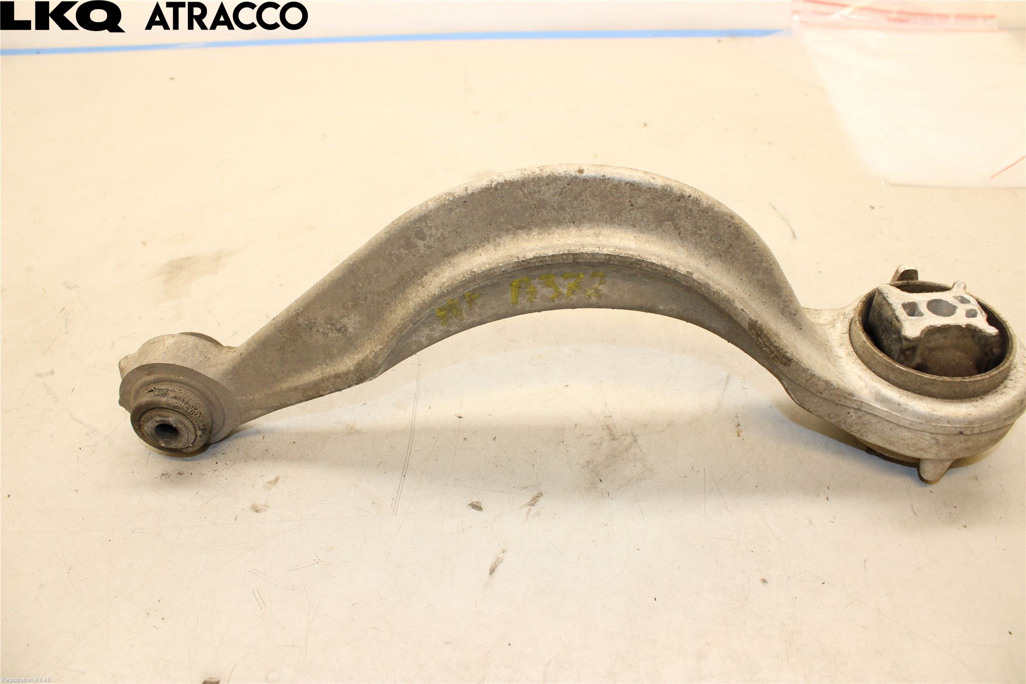 Jaguar I-PACE 18- Bærearm Foran Høyre Nedre