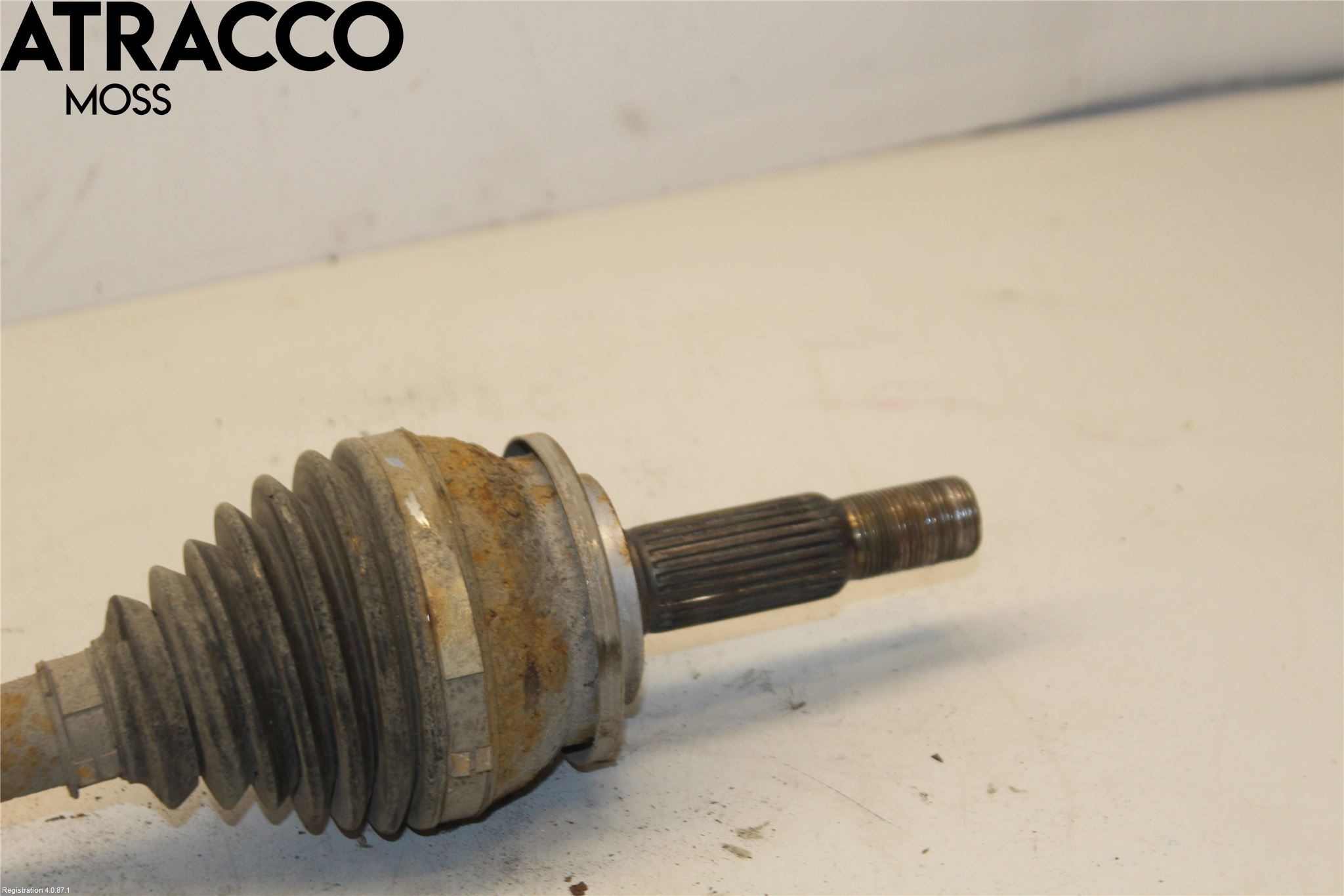 Toyota PRIUS ZVW30 09-20 Drivaksel Foran Kompl Venstre