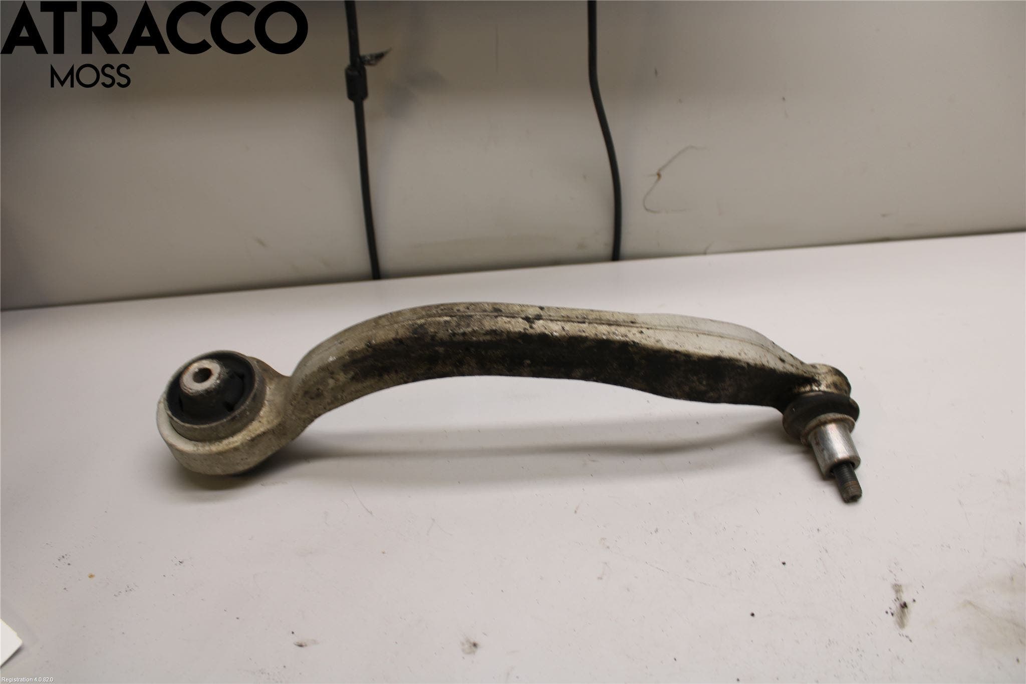 Audi Bærearm Foran Høyre Nedre