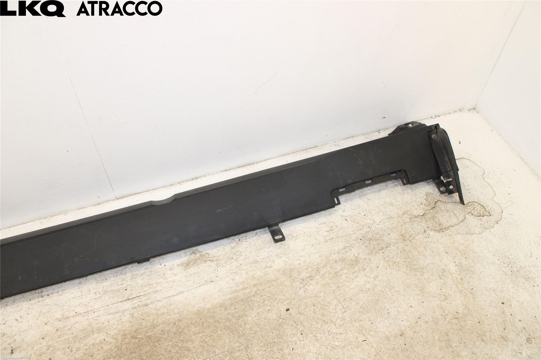 Jaguar I-PACE 18- Kanalskjørt Venstre