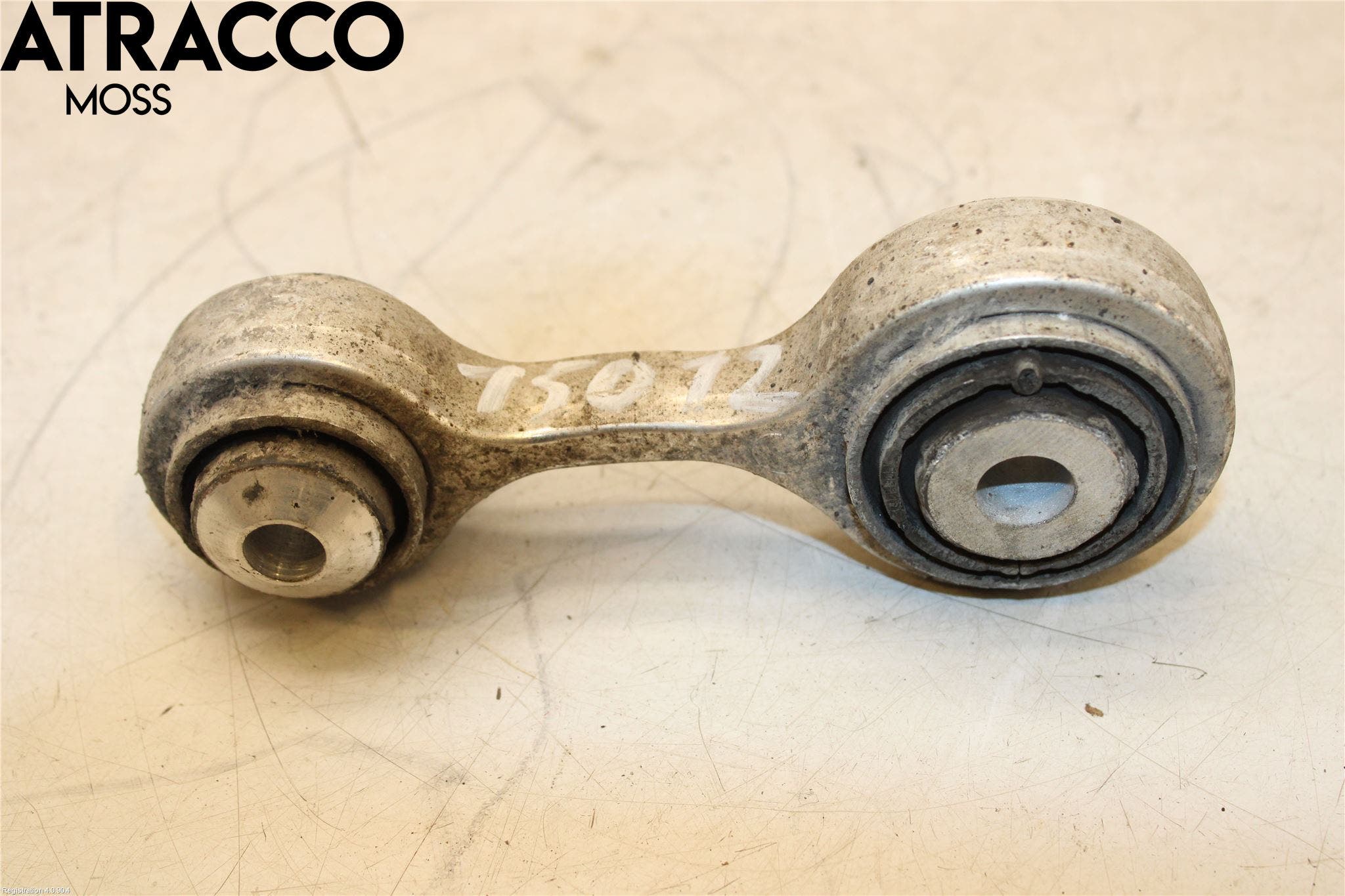 BMW 7 F01/02/03/04 09-15 Bakaksel Momentstag