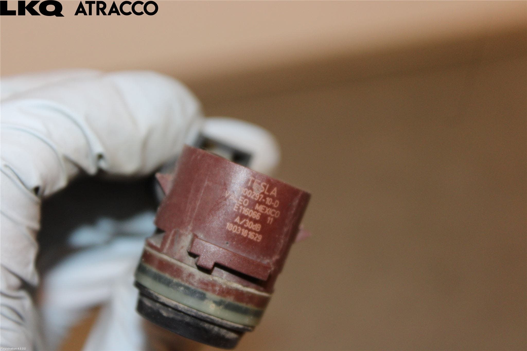 Tesla MODEL X 16- Sensor Parkering Front