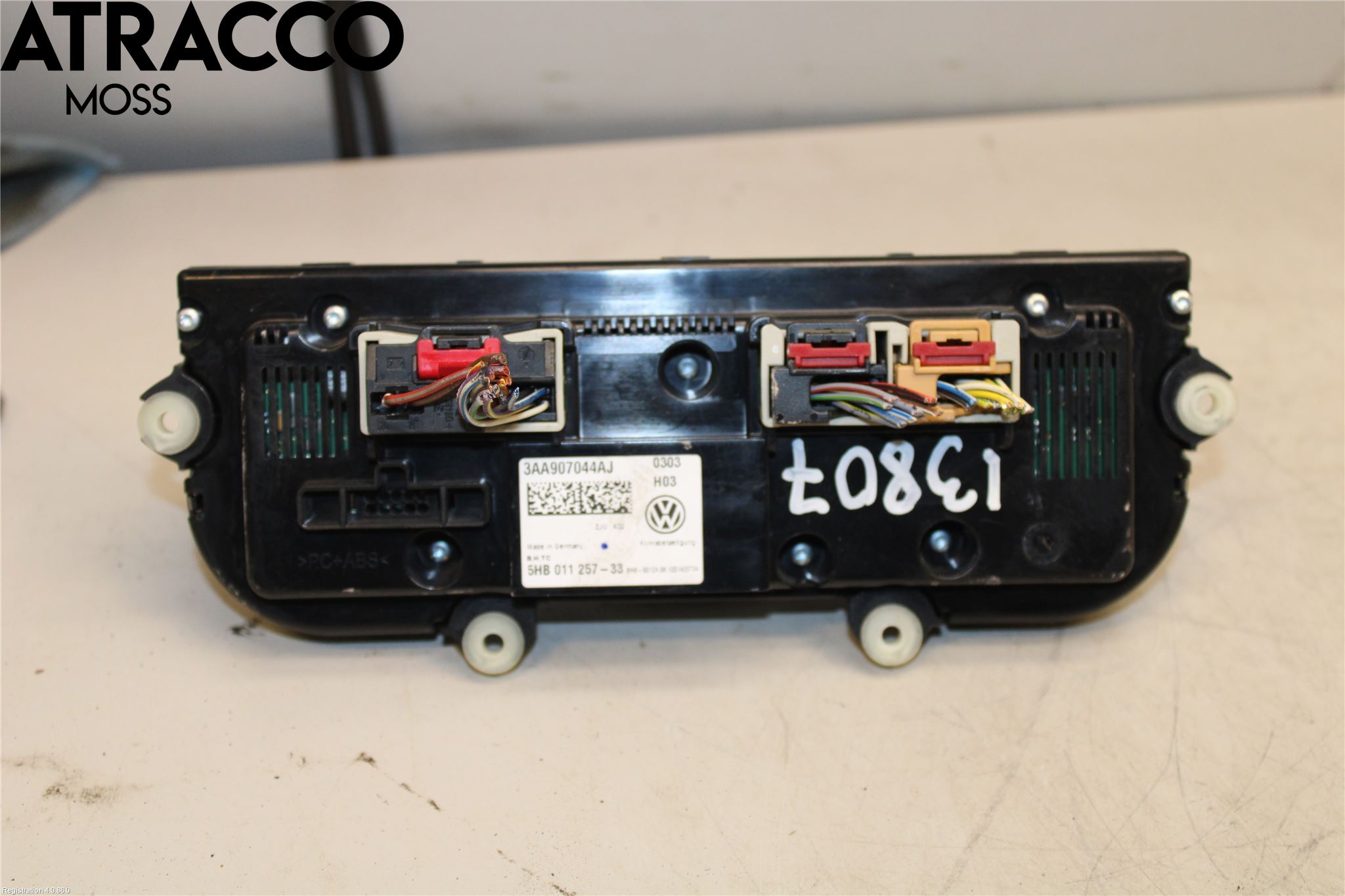 Volkswagen VW TOURAN 10-15 Varme Ac Betjening-Display