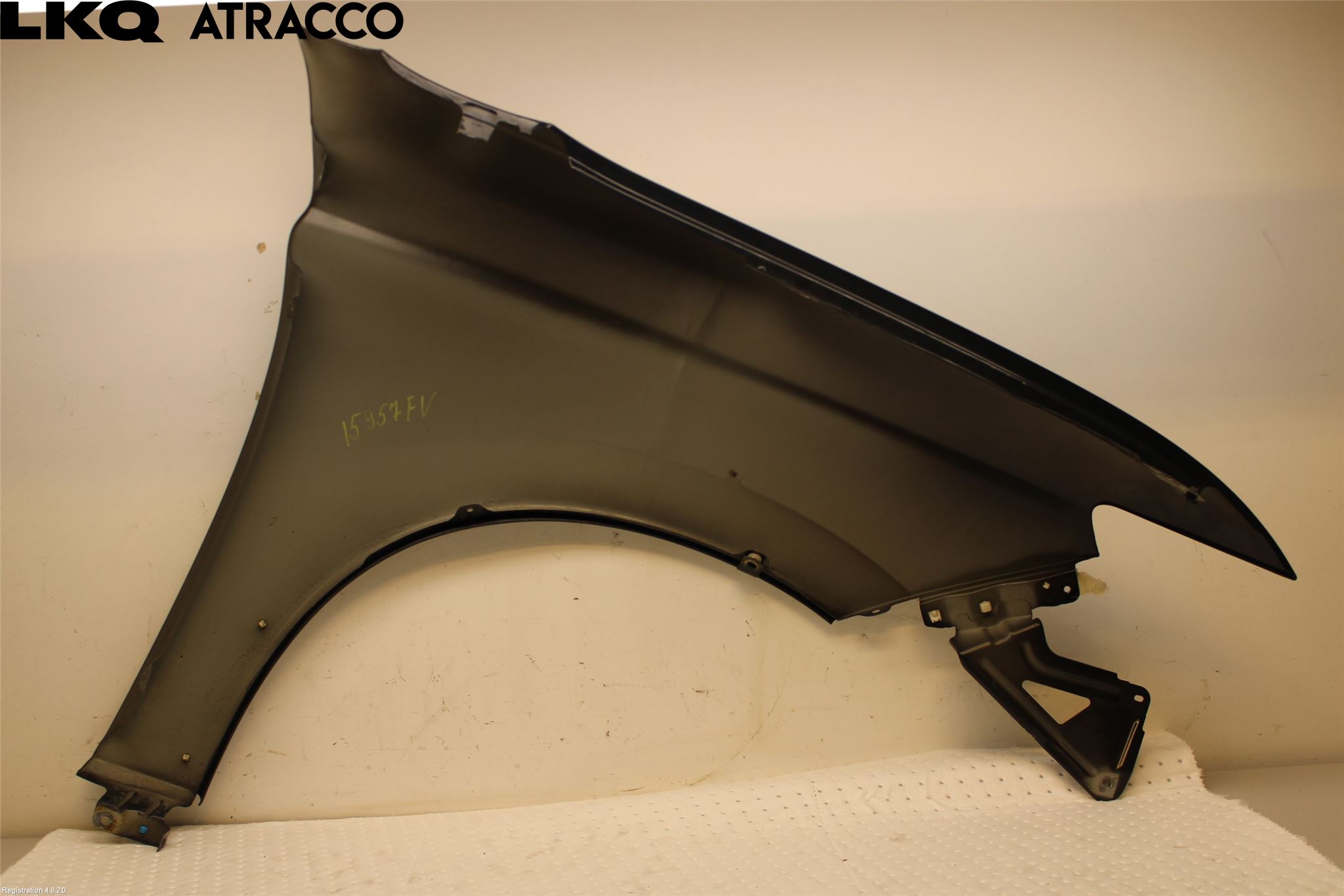 Mitsubishi OUTLANDER 13-21 Skjerm Foran Venstre