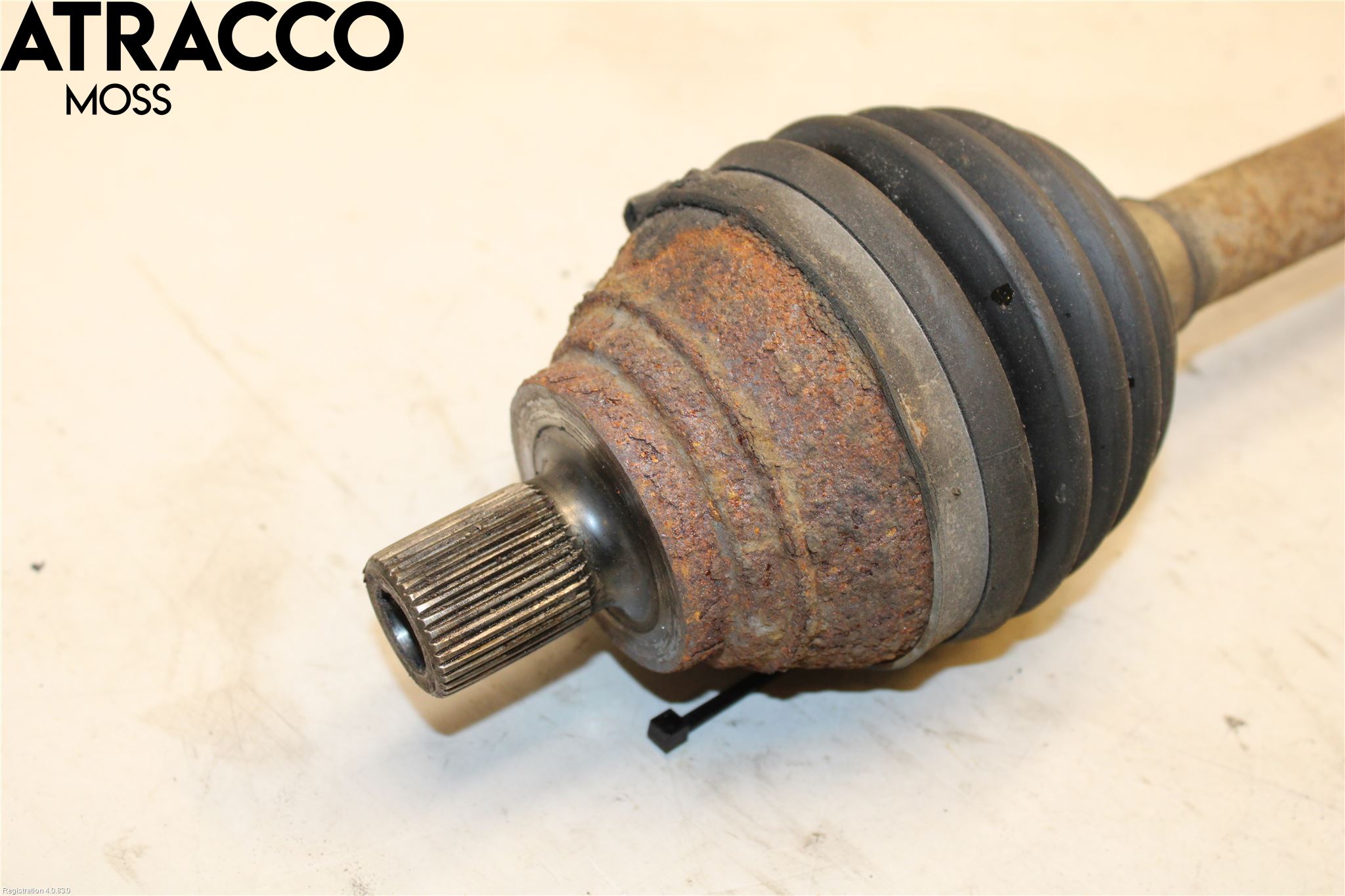 Audi A3/S3 05-13 Drivaksel Foran Kompl Venstre