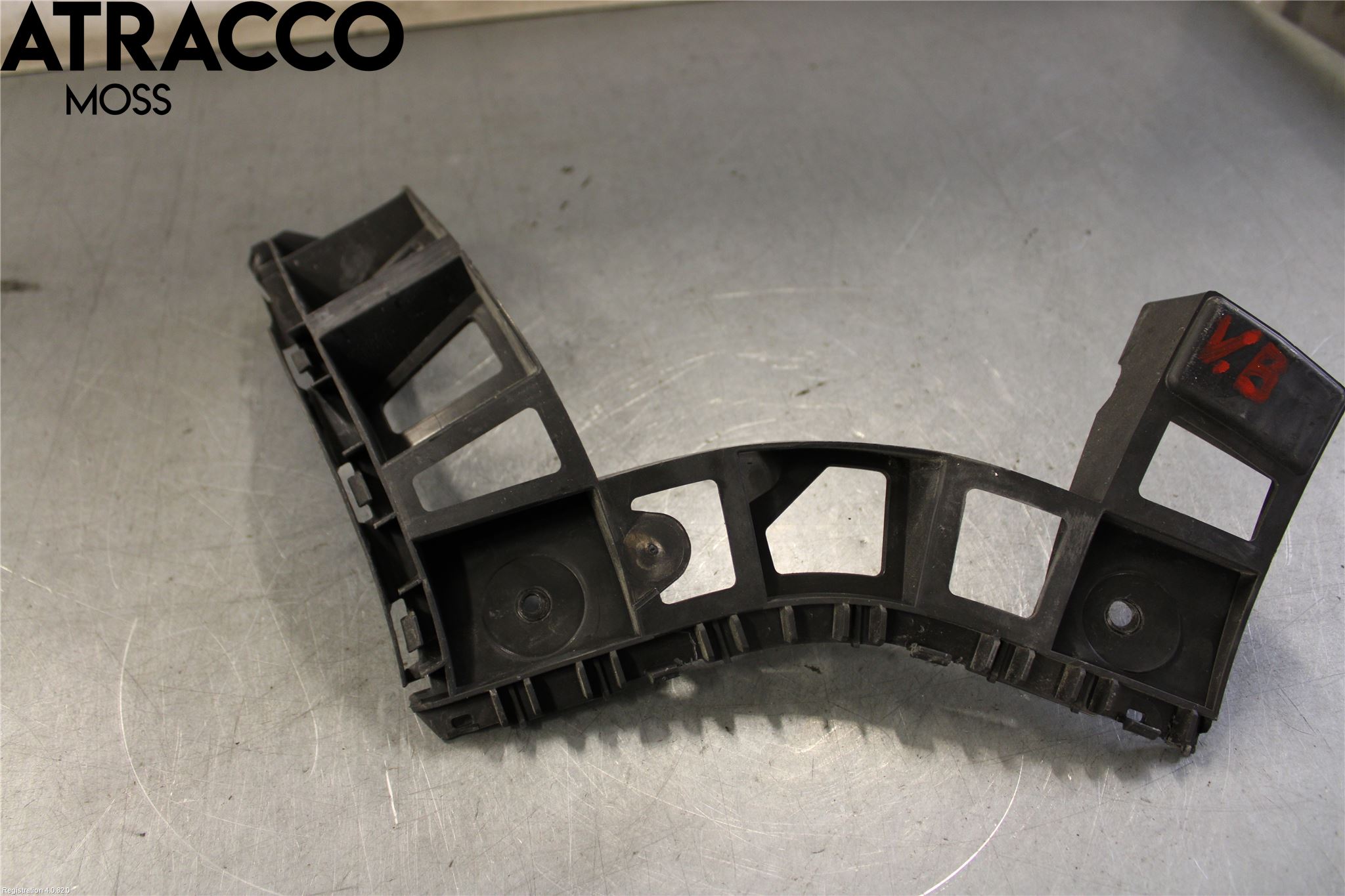 Volkswagen VW TIGUAN 07-16 Støtfangerfeste Bak Venstre