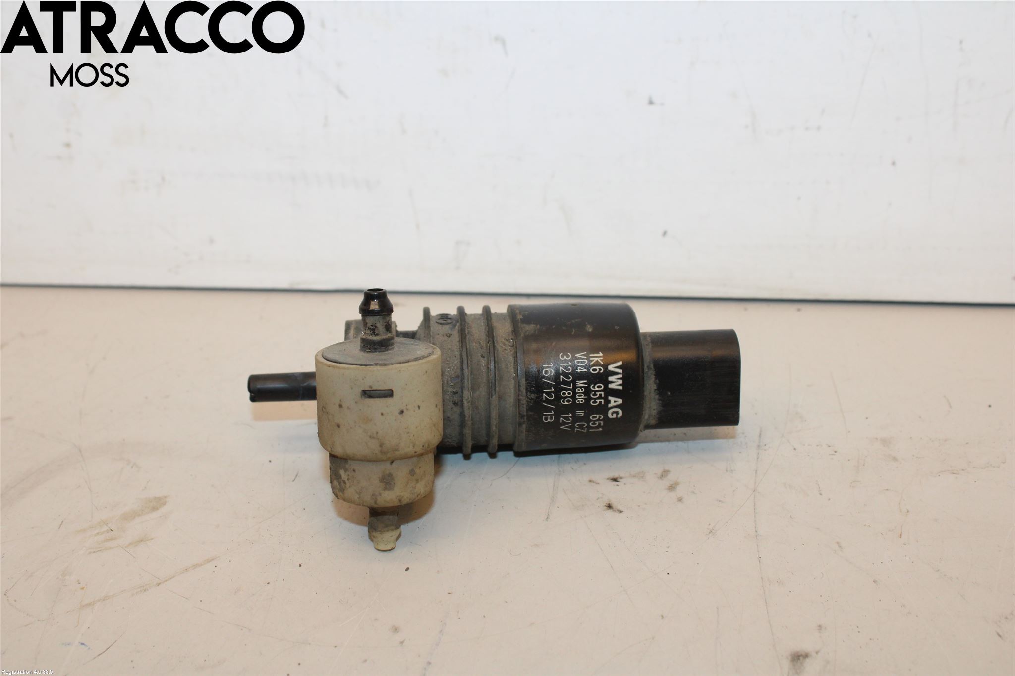 Volkswagen VW GOLF VI 09-13 Spylerpumpe Bakluke