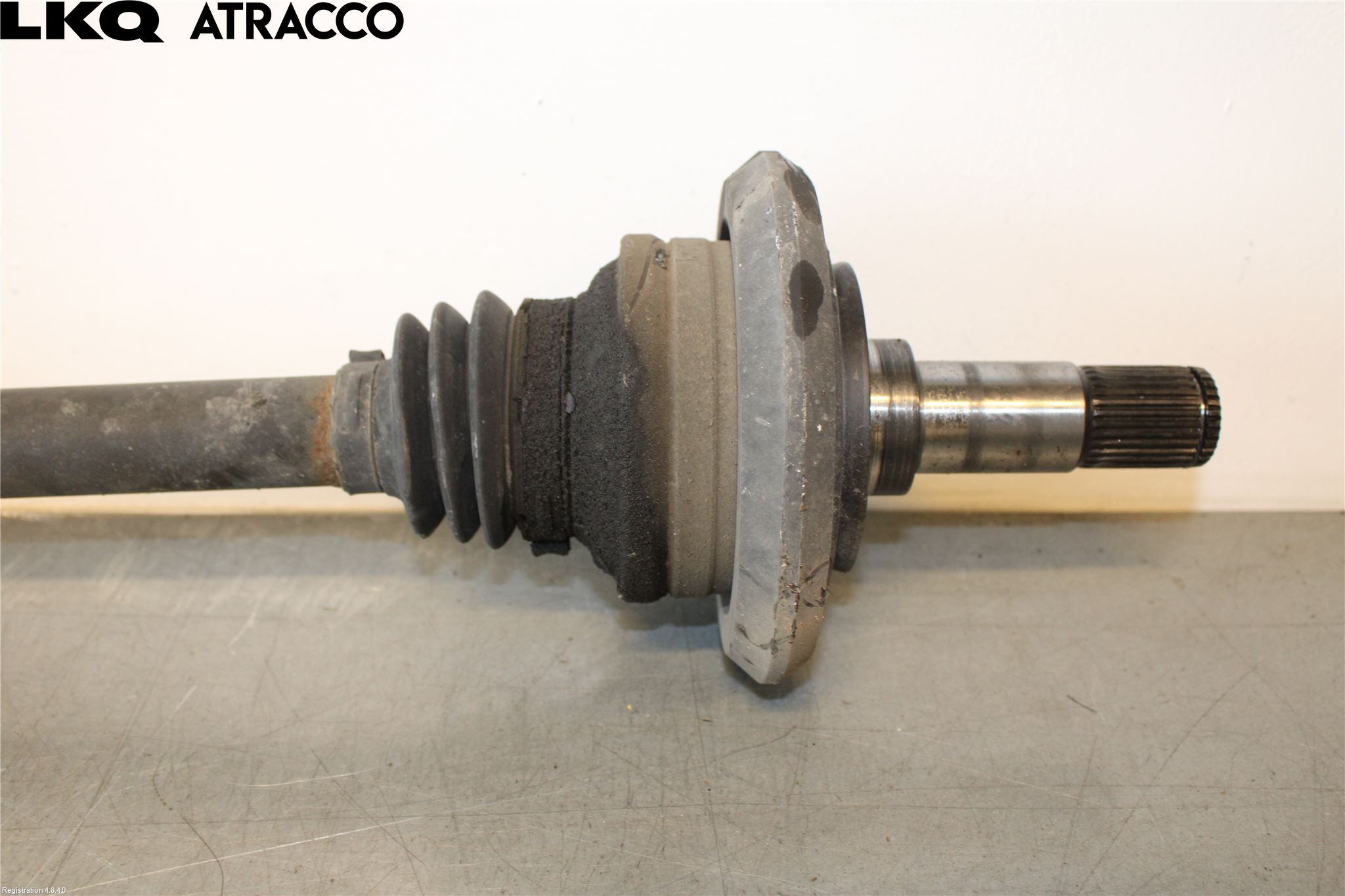 Mercedes-Benz MB C-KLASS (W205) 14-21 Drivaksel Bak Kompl Venstre