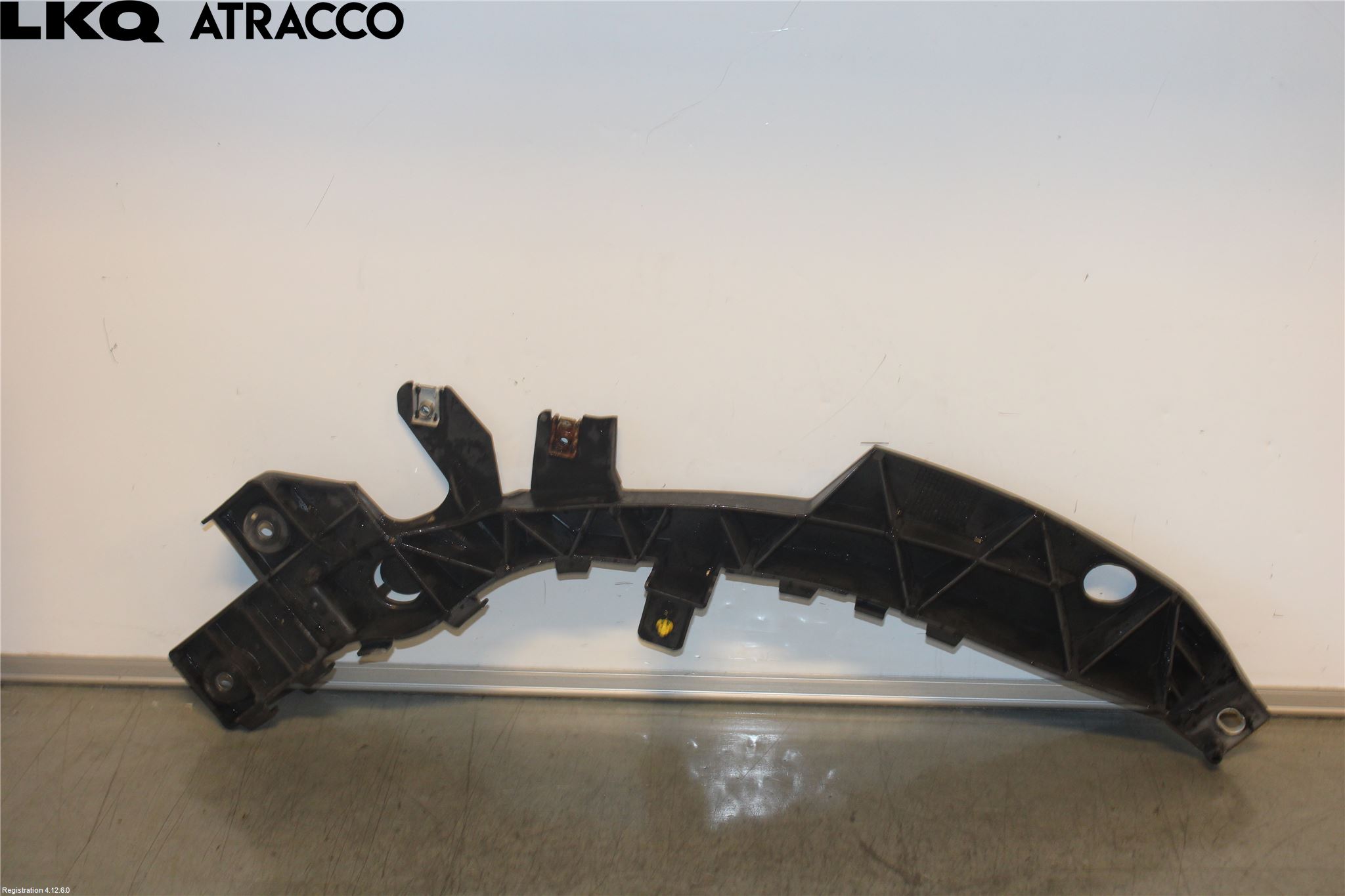 Peugeot EXPERT/E-EXPERT 17- Støtfanger Foran Feste