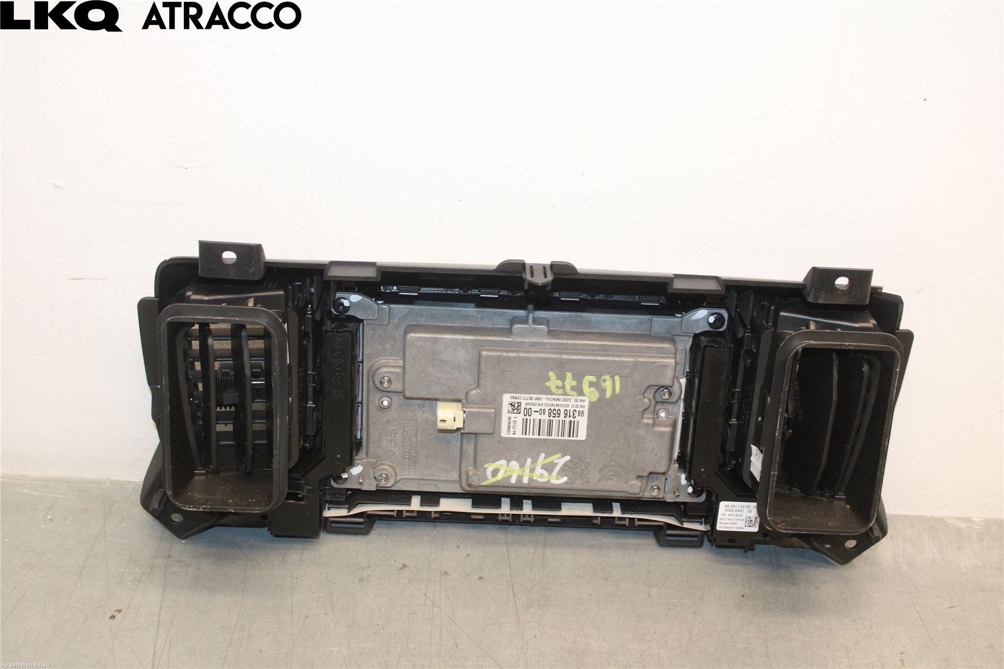 Toyota PROACE II 16- Multifunktionsdisplay