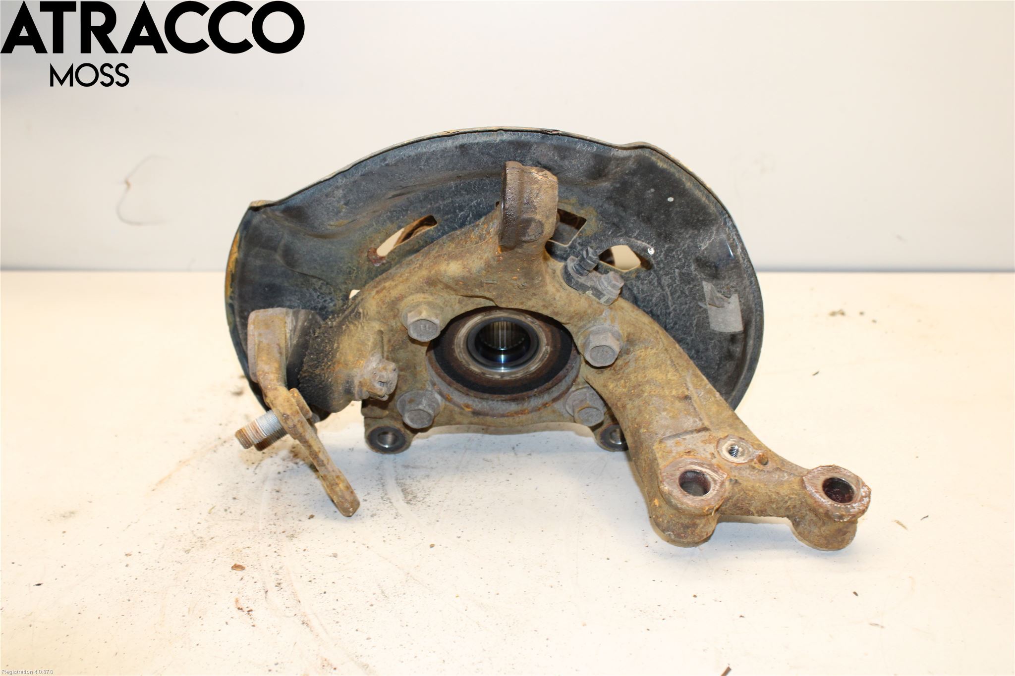 Toyota PRIUS+ ZVW40 12-20 Spindel Vf