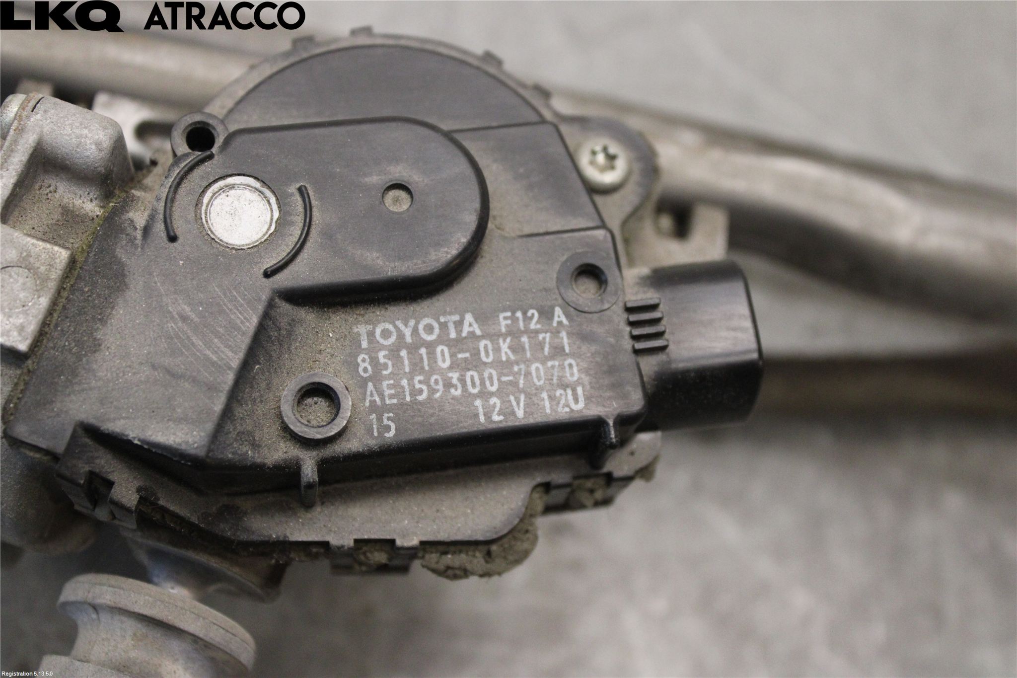 Toyota HILUX 16- Viskermotor Frontrute