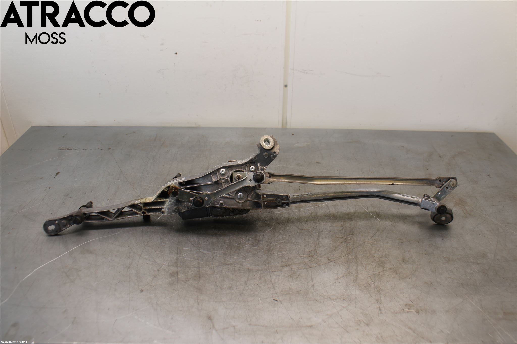 Mercedes-Benz MB E-KLASS (W212) 09-16 Viskermotor Frontrute