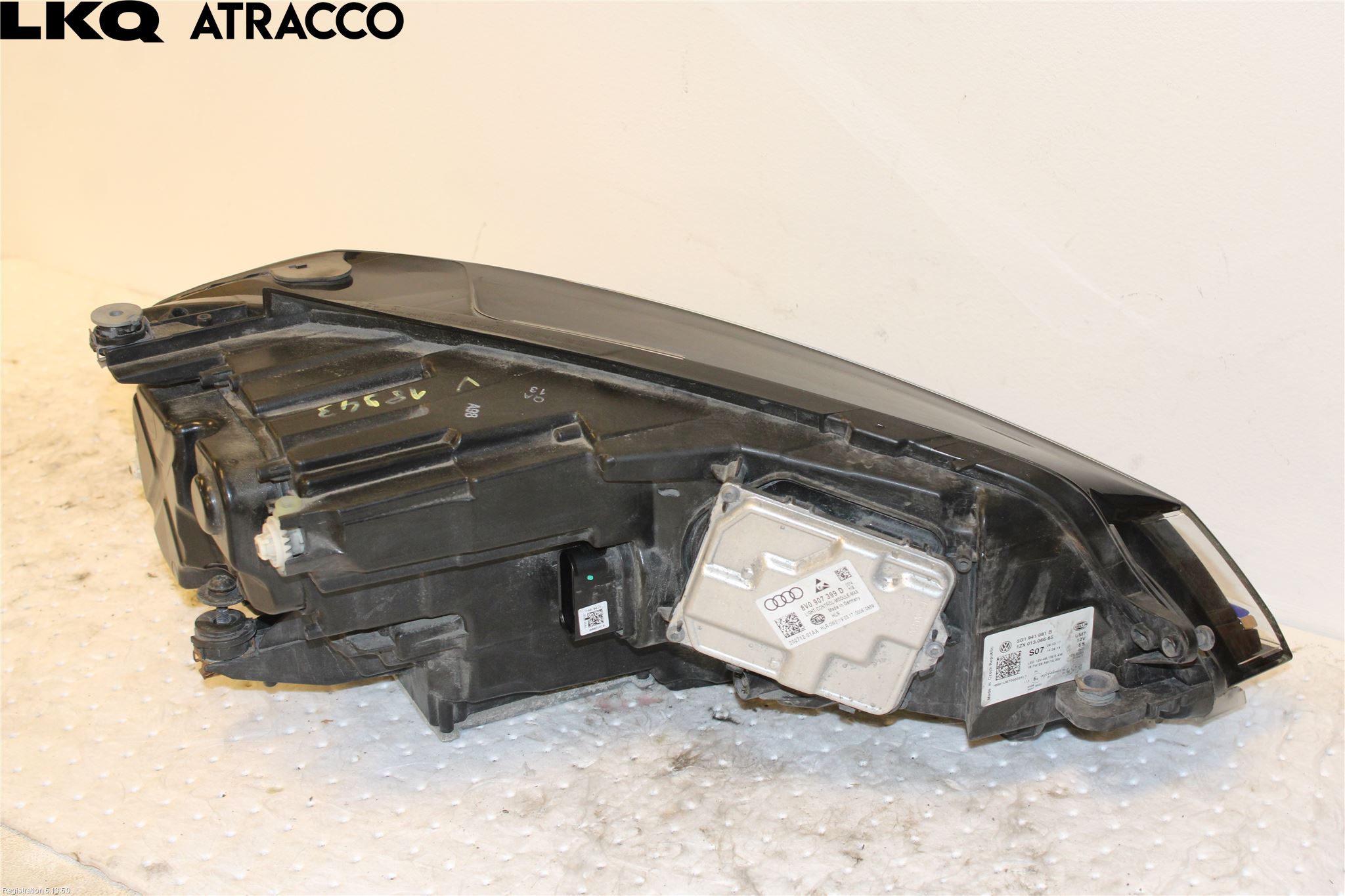 Volkswagen VW GOLF / E-GOLF VII 13-20 Frontlykt Venstre
