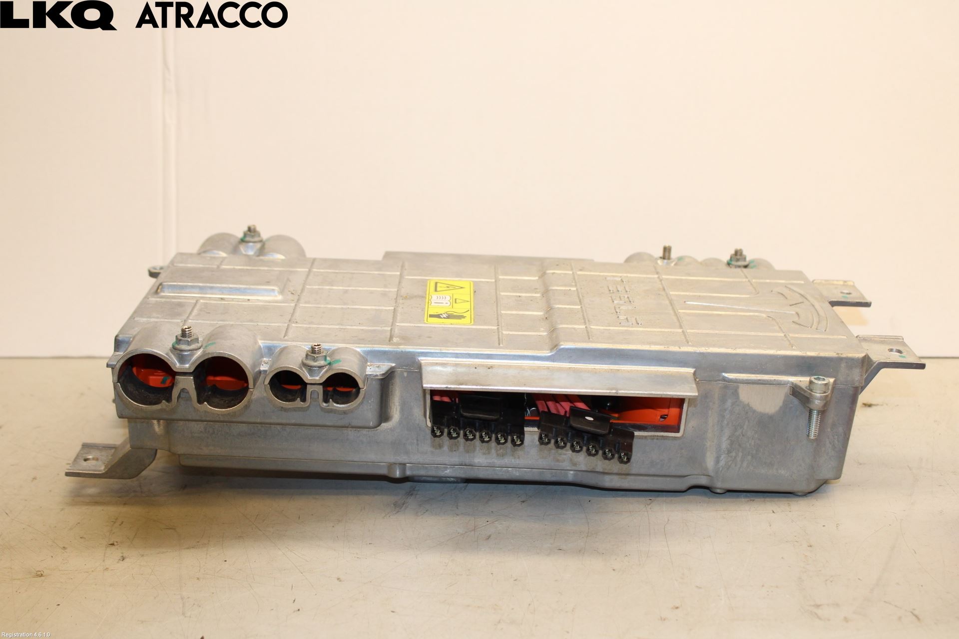 Tesla MODEL S 13- Inverter 12-)220V