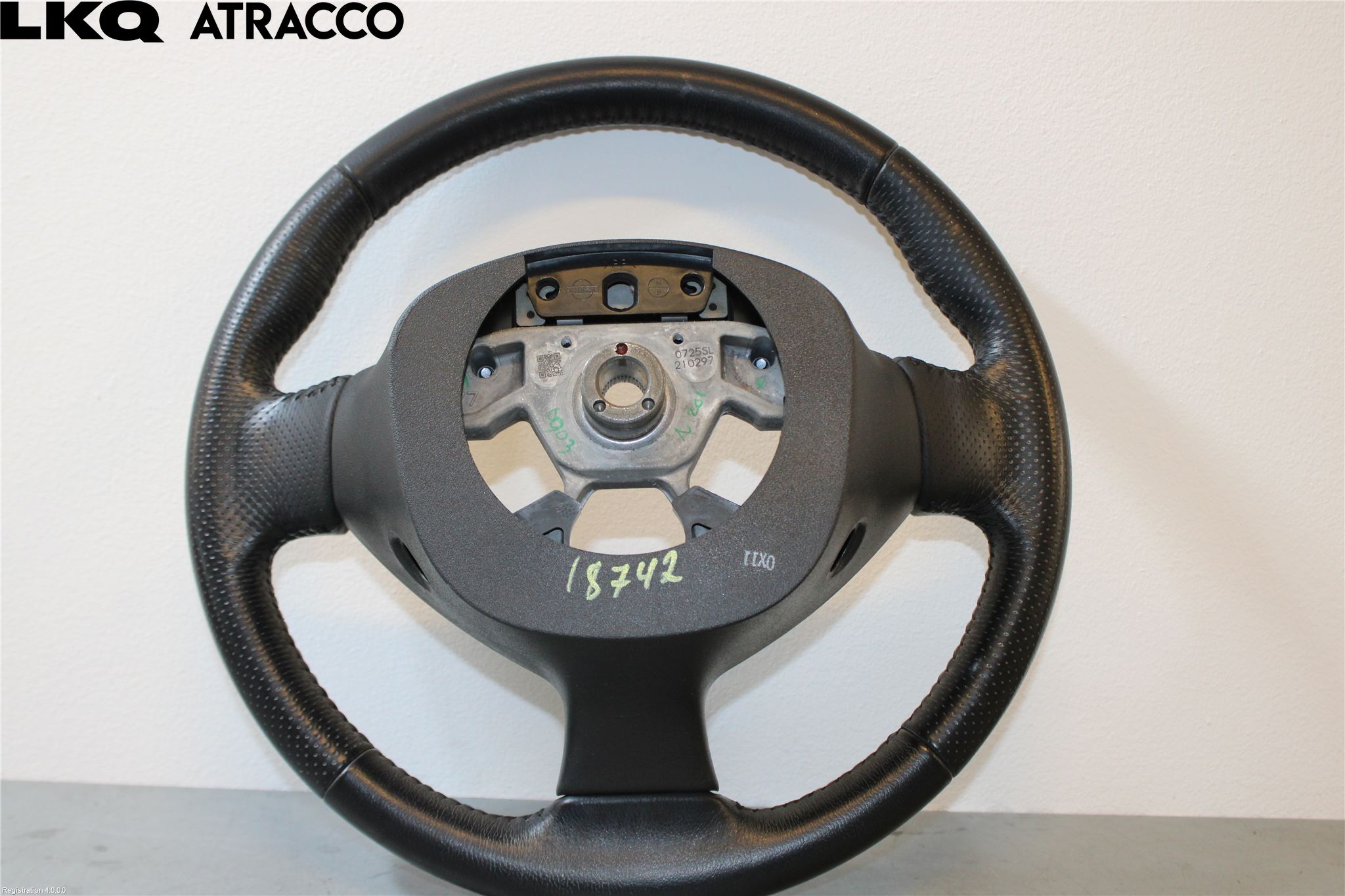 Nissan JUKE 10-14 Ratt