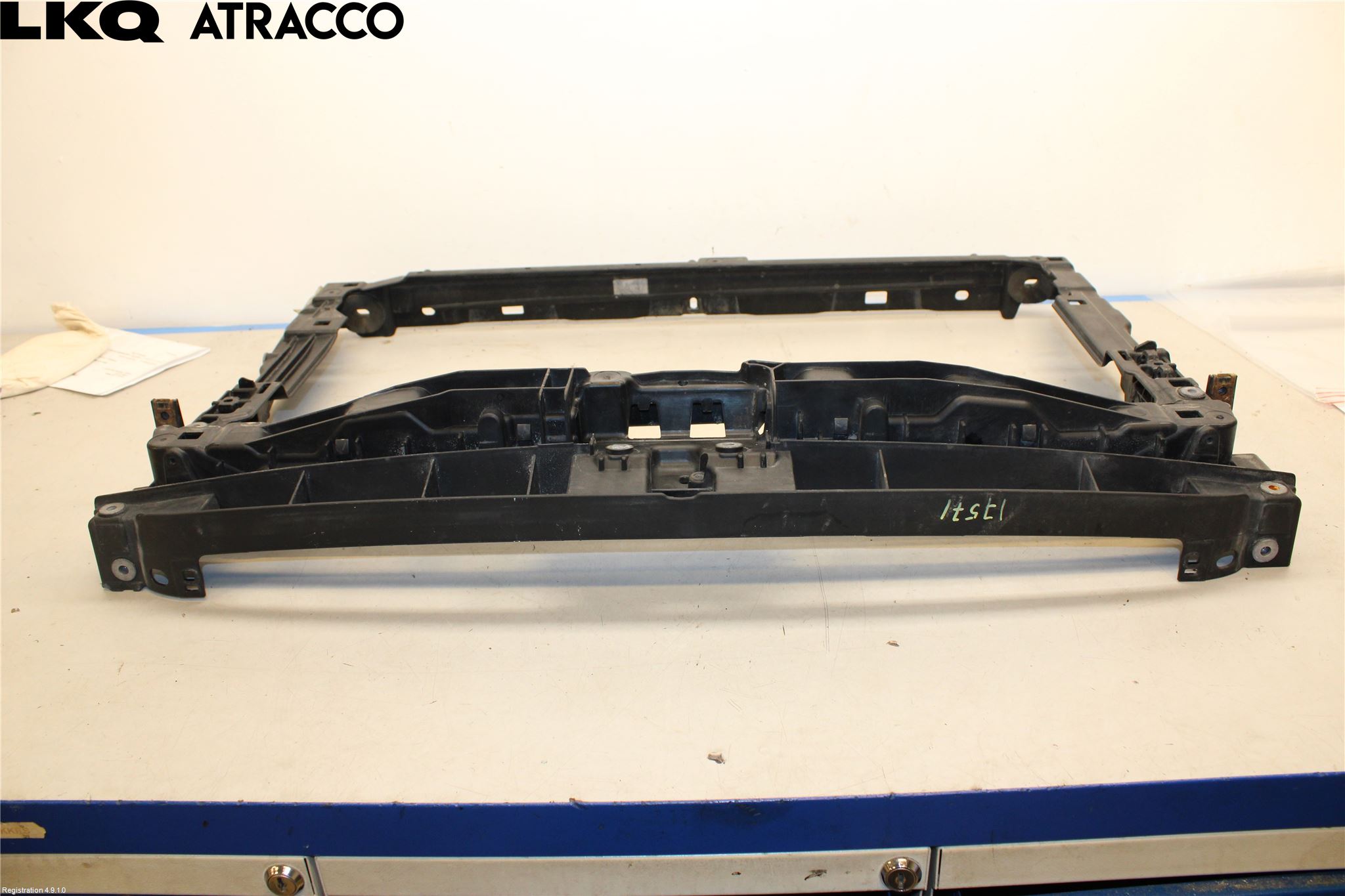 Volkswagen VW GOLF / E-GOLF VII 13-20 Radiator Feste - Ramme - Bjelk