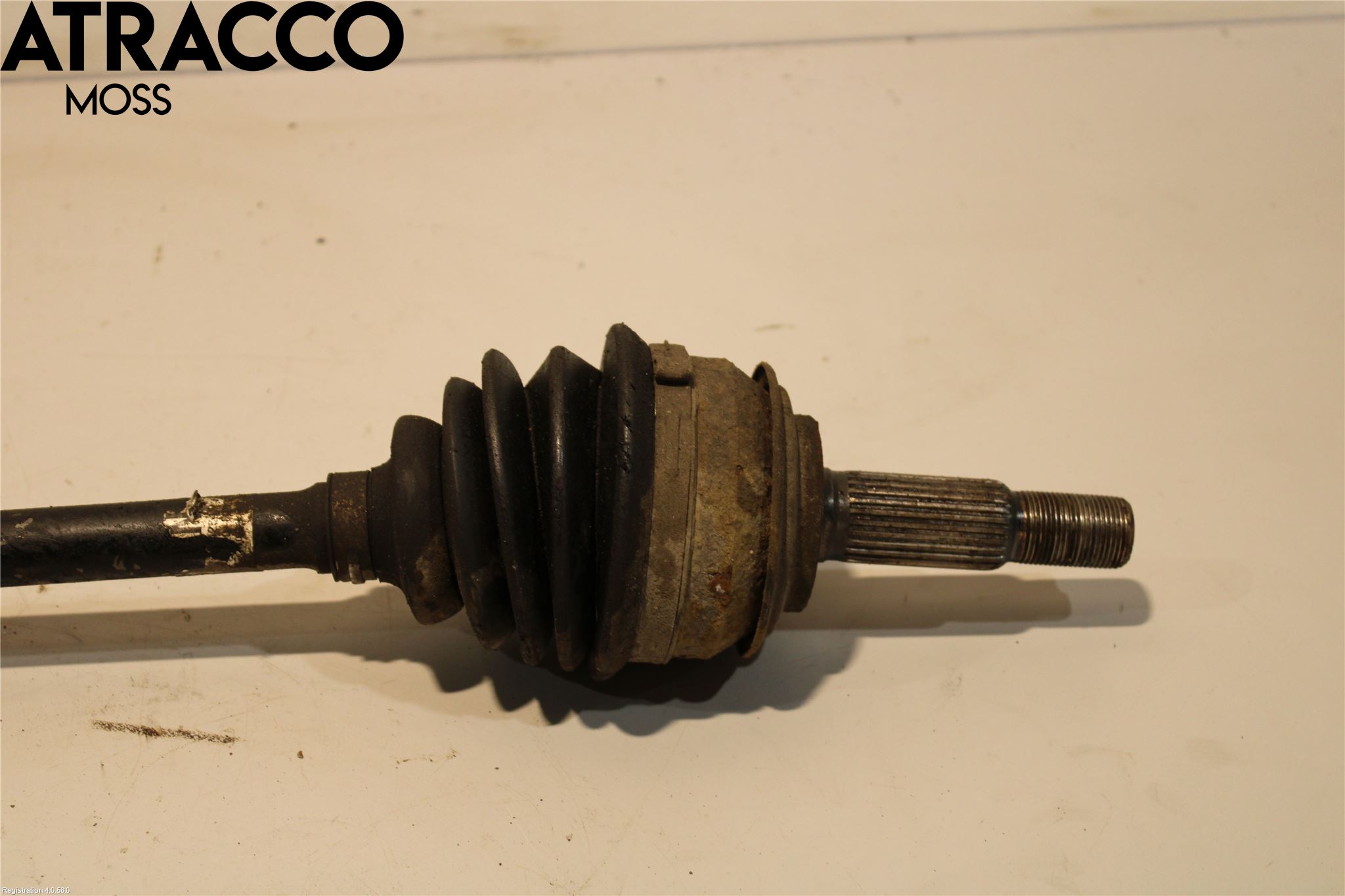 Toyota YARIS XP130 15-20 Drivaksel Foran Kompl Venstre