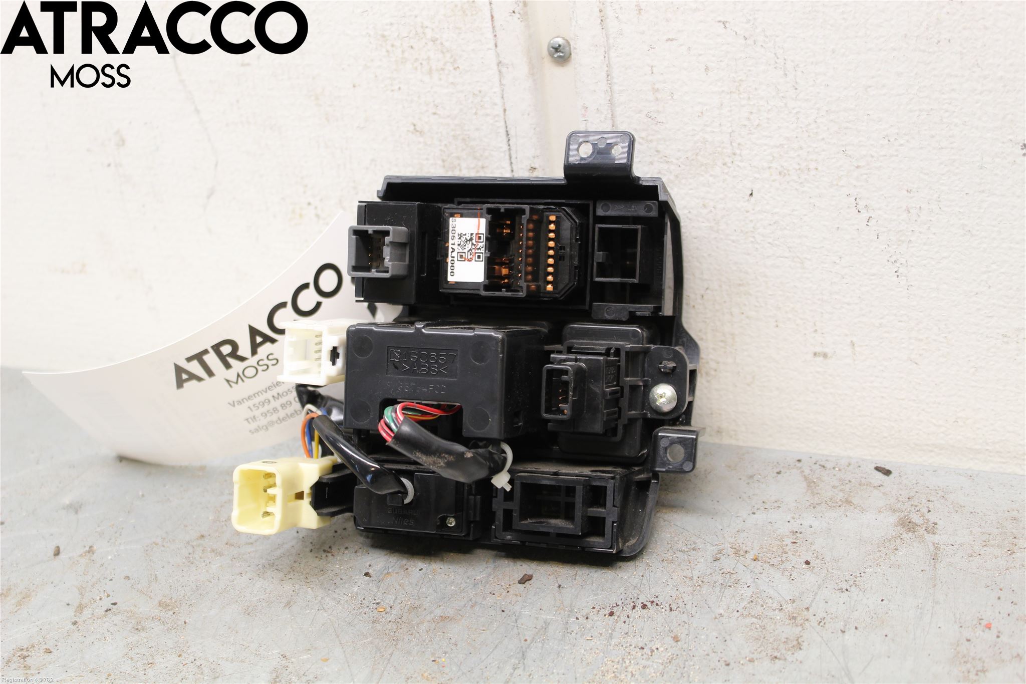 Subaru OUTBACK 10-15 Bryter Multifunksjon