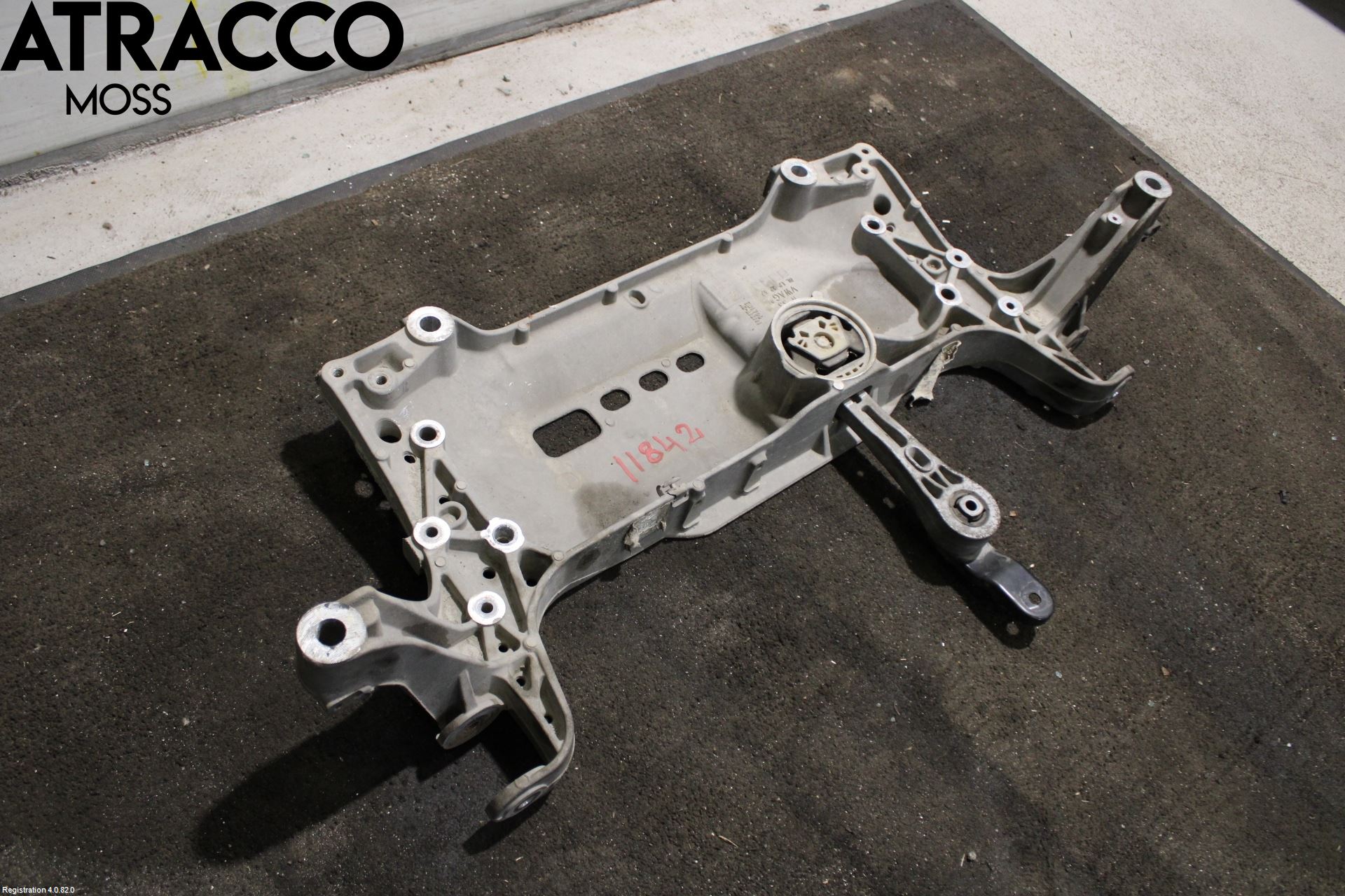 Volkswagen VW PASSAT 11-14 Travers Feste